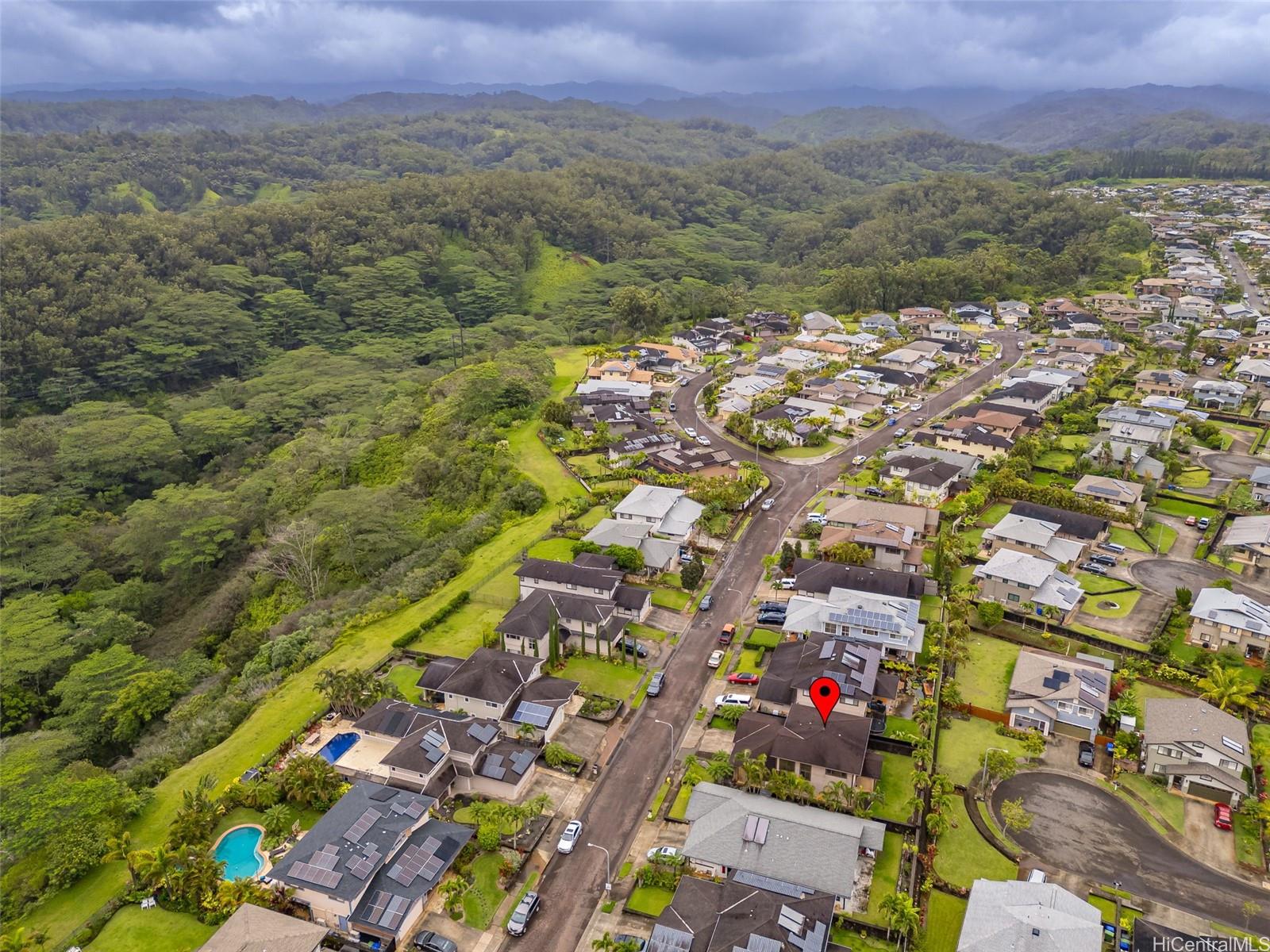 95-1131 Anuanu Street Mililani - Rental - photo 2 of 25