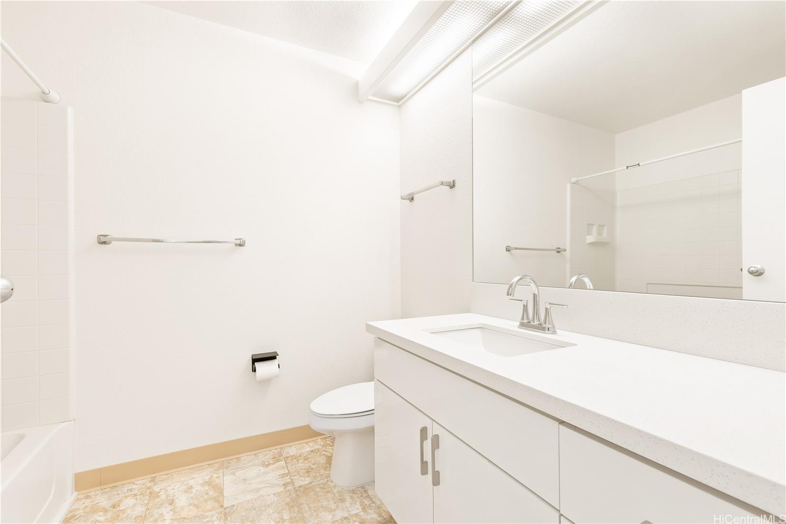 95-1137 Makaikai St townhouse # 62, Mililani, Hawaii - photo 10 of 17