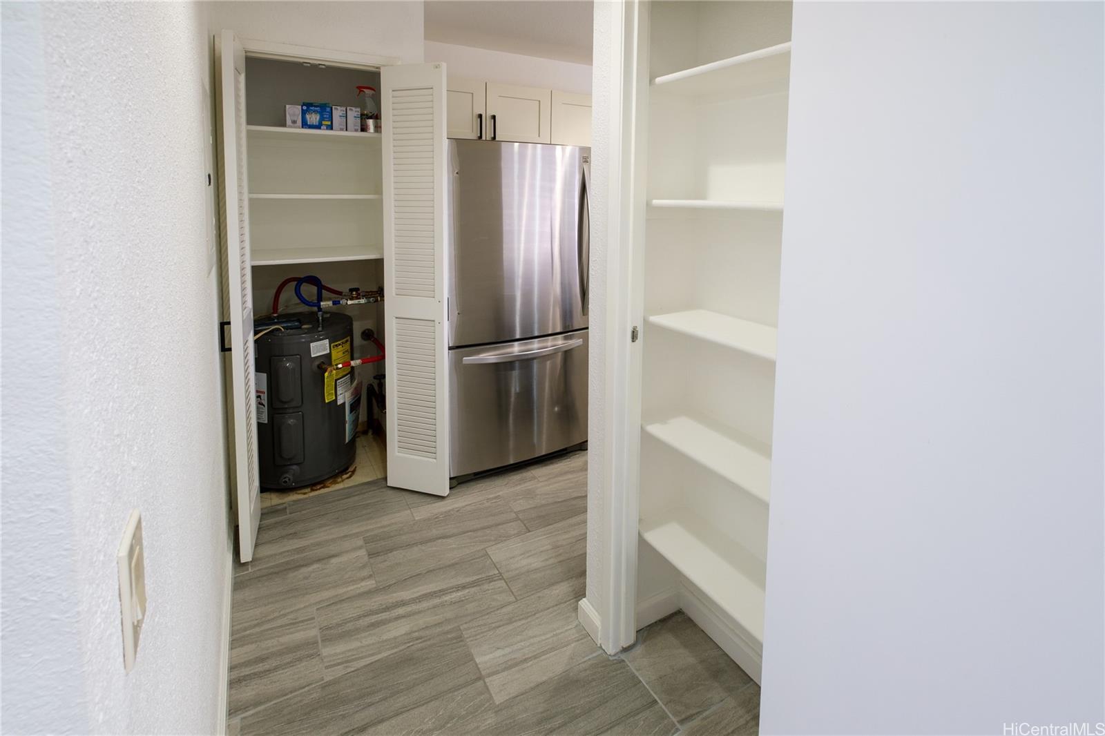 Mililani Town Association townhouse # 18, Mililani, Hawaii - photo 5 of 18