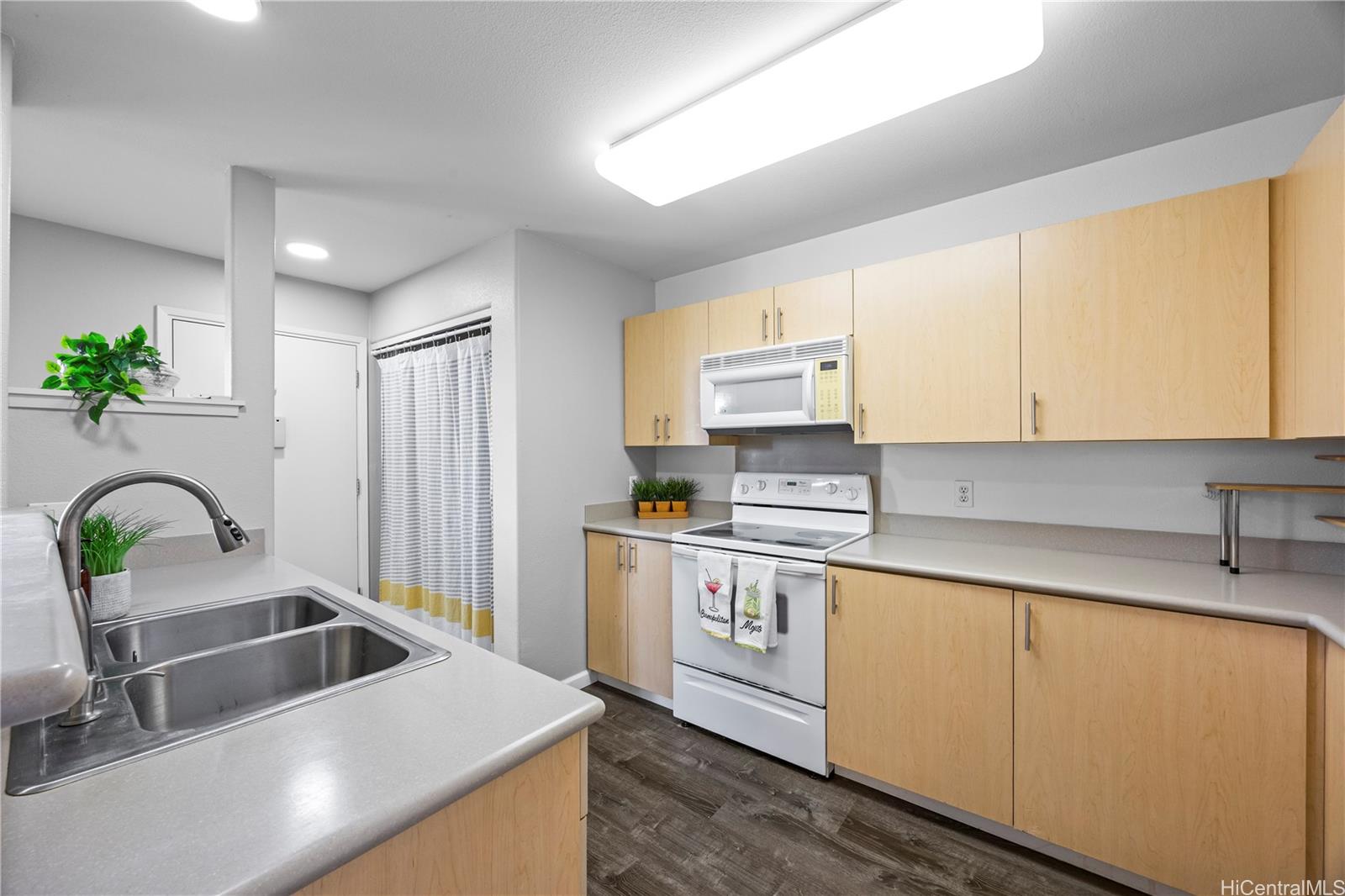 Mililani Town townhouse # 115, Mililani, Hawaii - photo 5 of 22