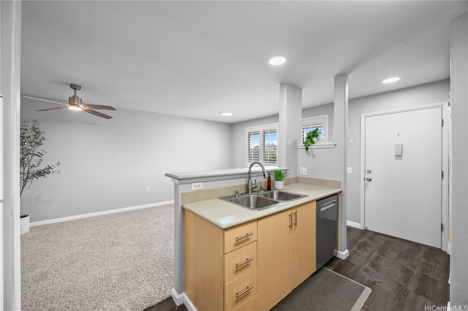 Mililani Town townhouse # 115, Mililani, Hawaii - photo 6 of 22