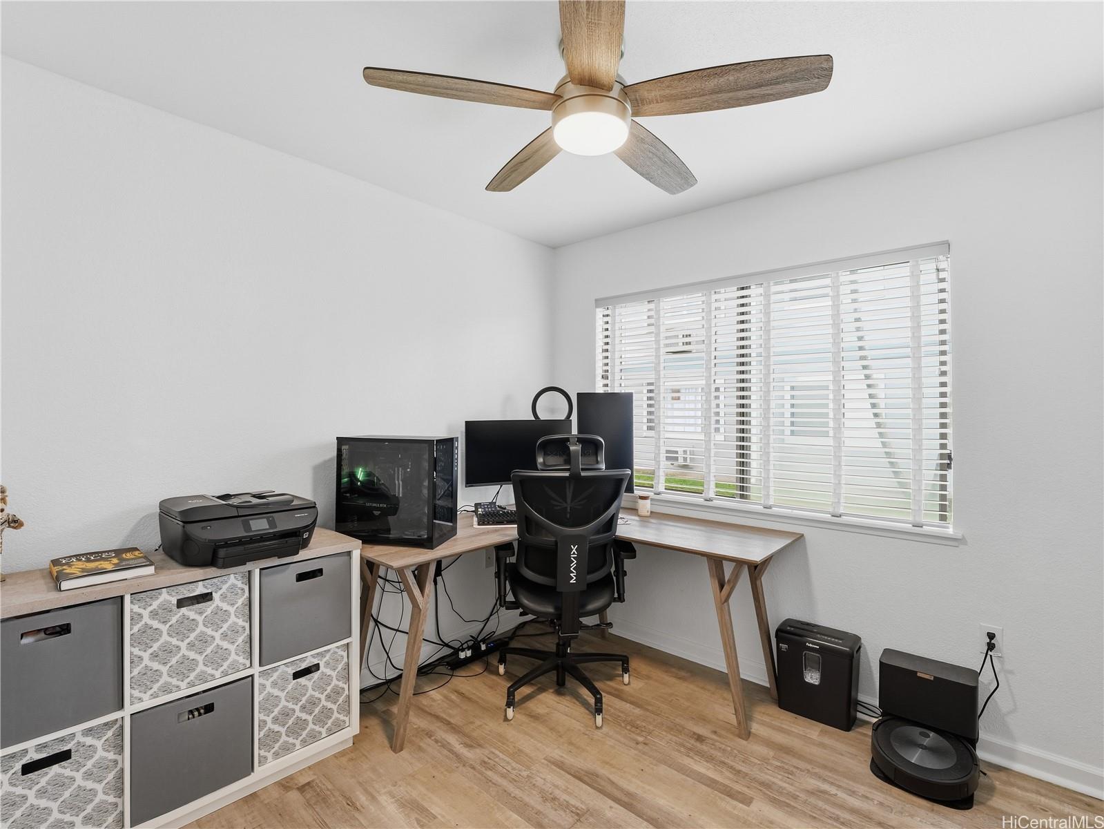 Mililani Town Association townhouse # 83, Mililani, Hawaii - photo 13 of 24