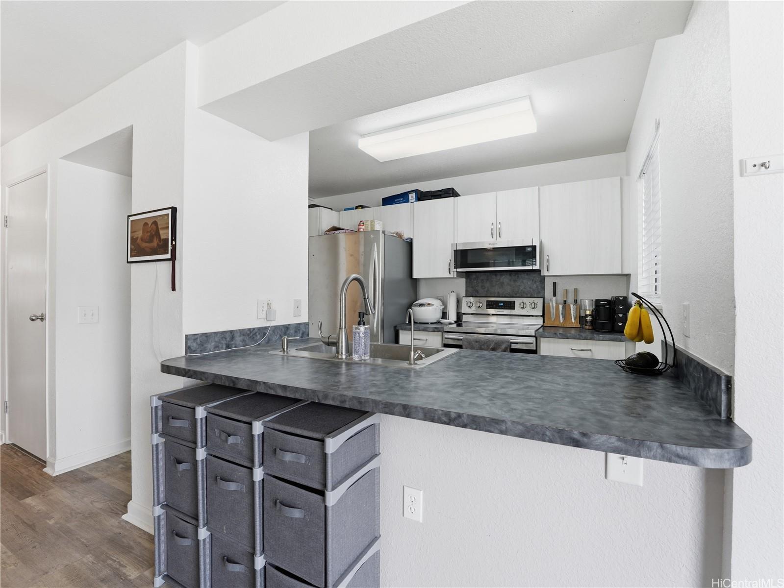 Mililani Town Association townhouse # 83, Mililani, Hawaii - photo 7 of 24