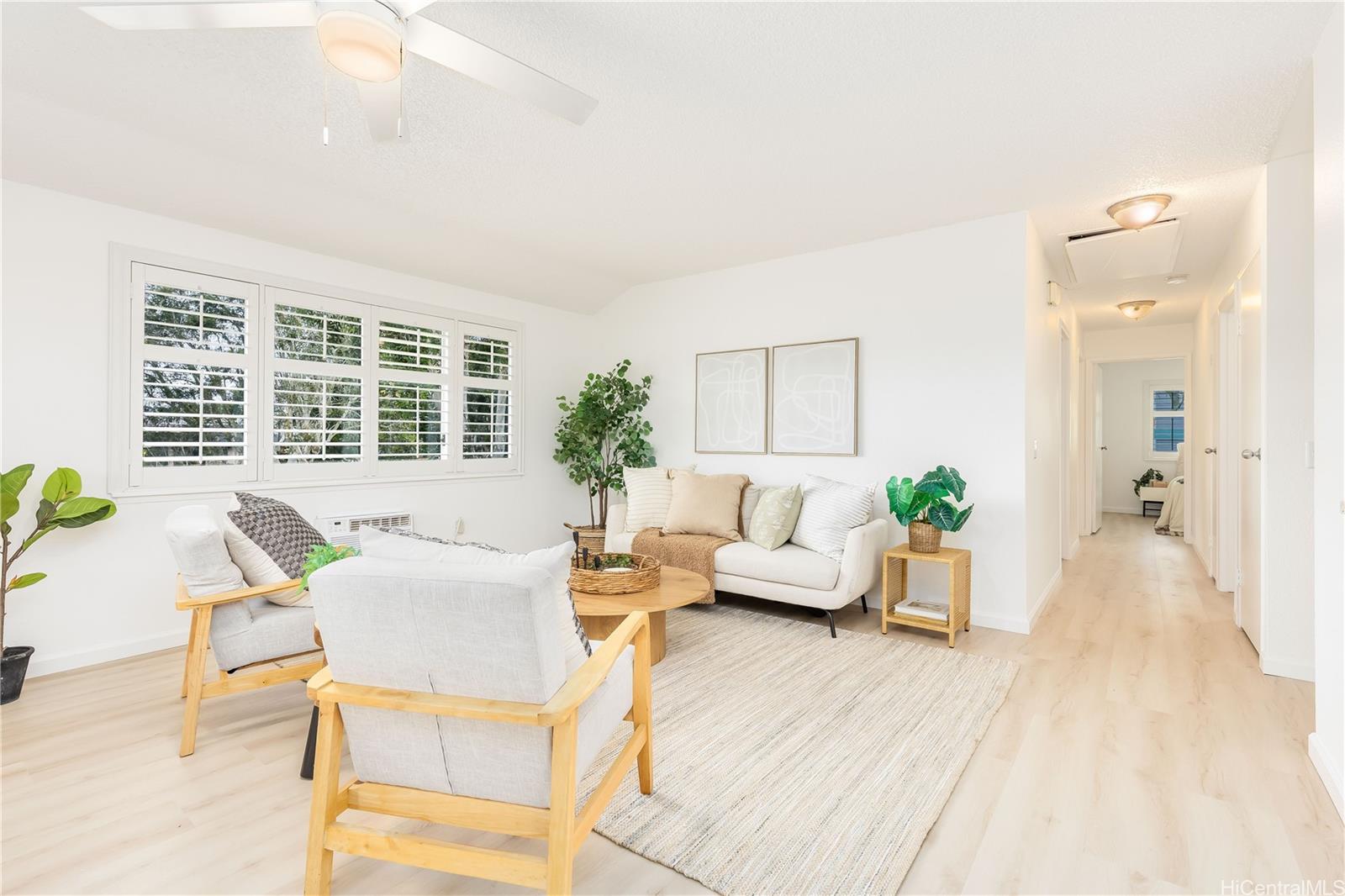 Mililani Town Assoc townhouse # 116, Mililani, Hawaii - photo 2 of 25