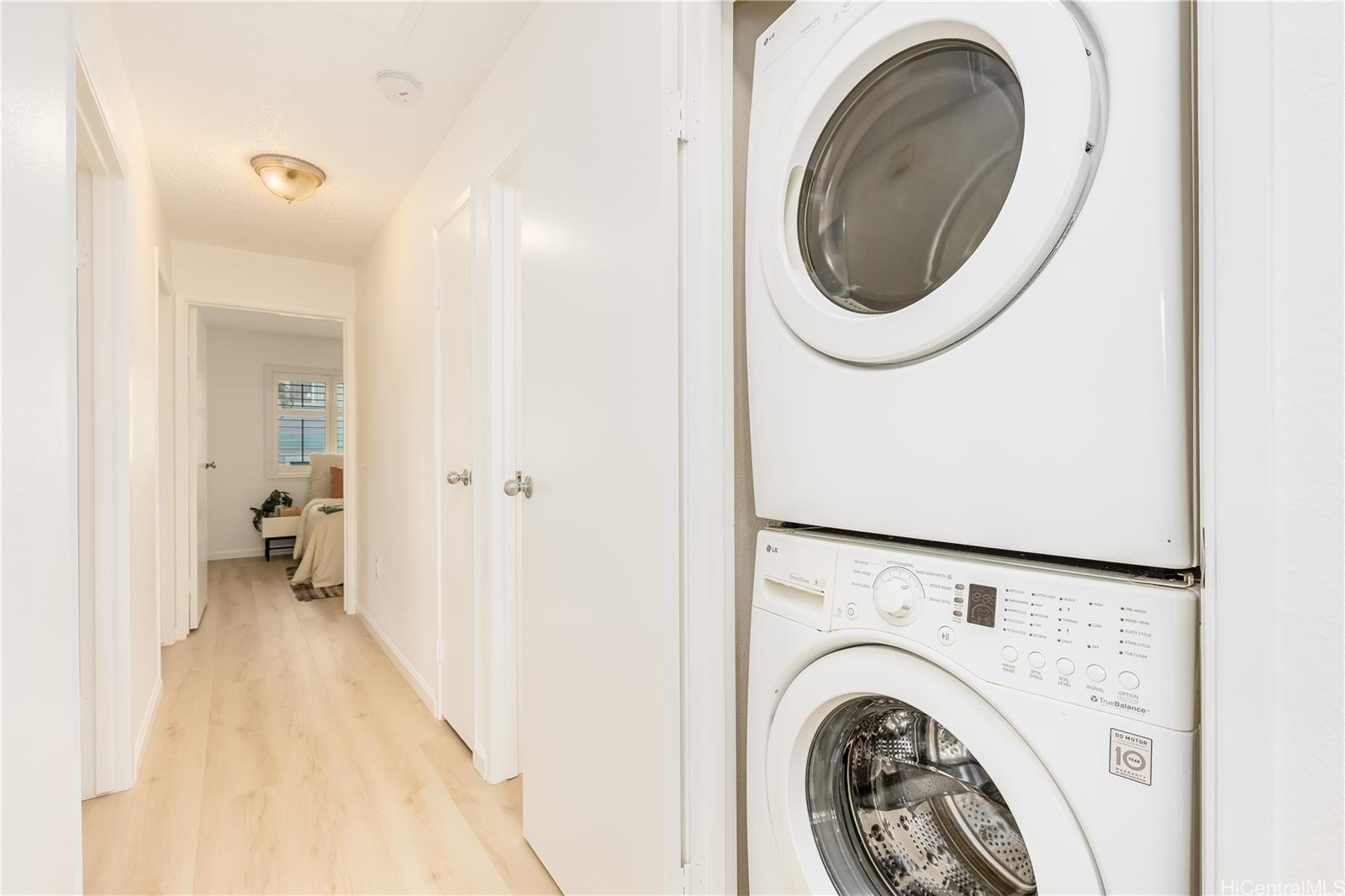 Mililani Town Assoc townhouse # 116, Mililani, Hawaii - photo 20 of 25