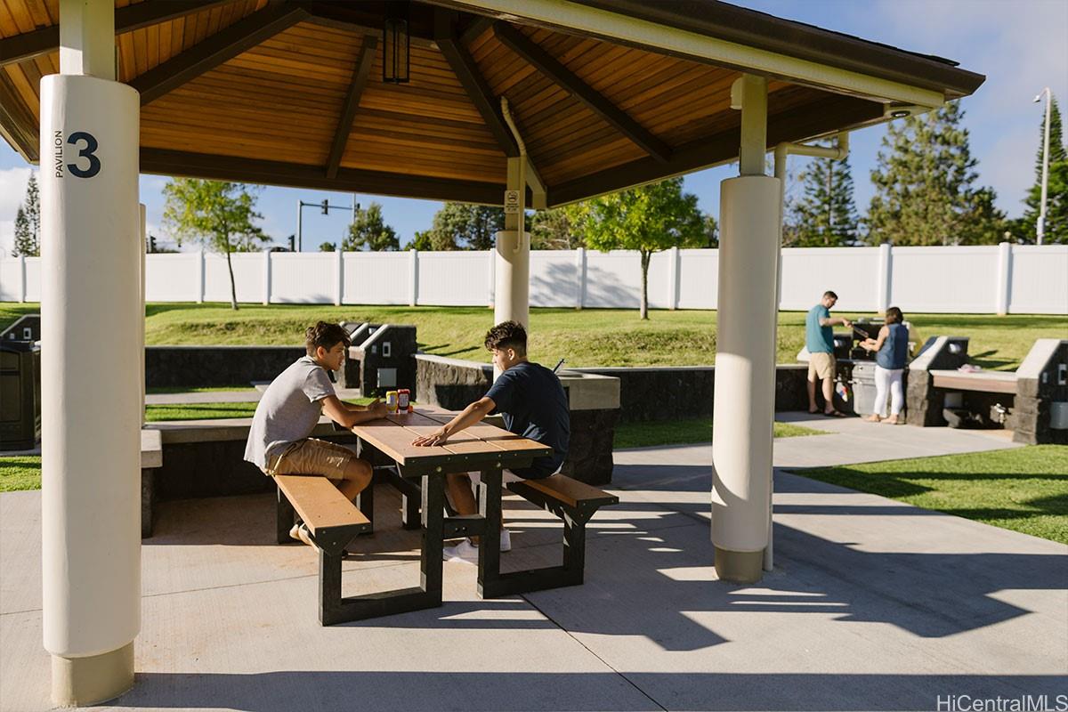 Mililani Town Assoc townhouse # 116, Mililani, Hawaii - photo 23 of 25