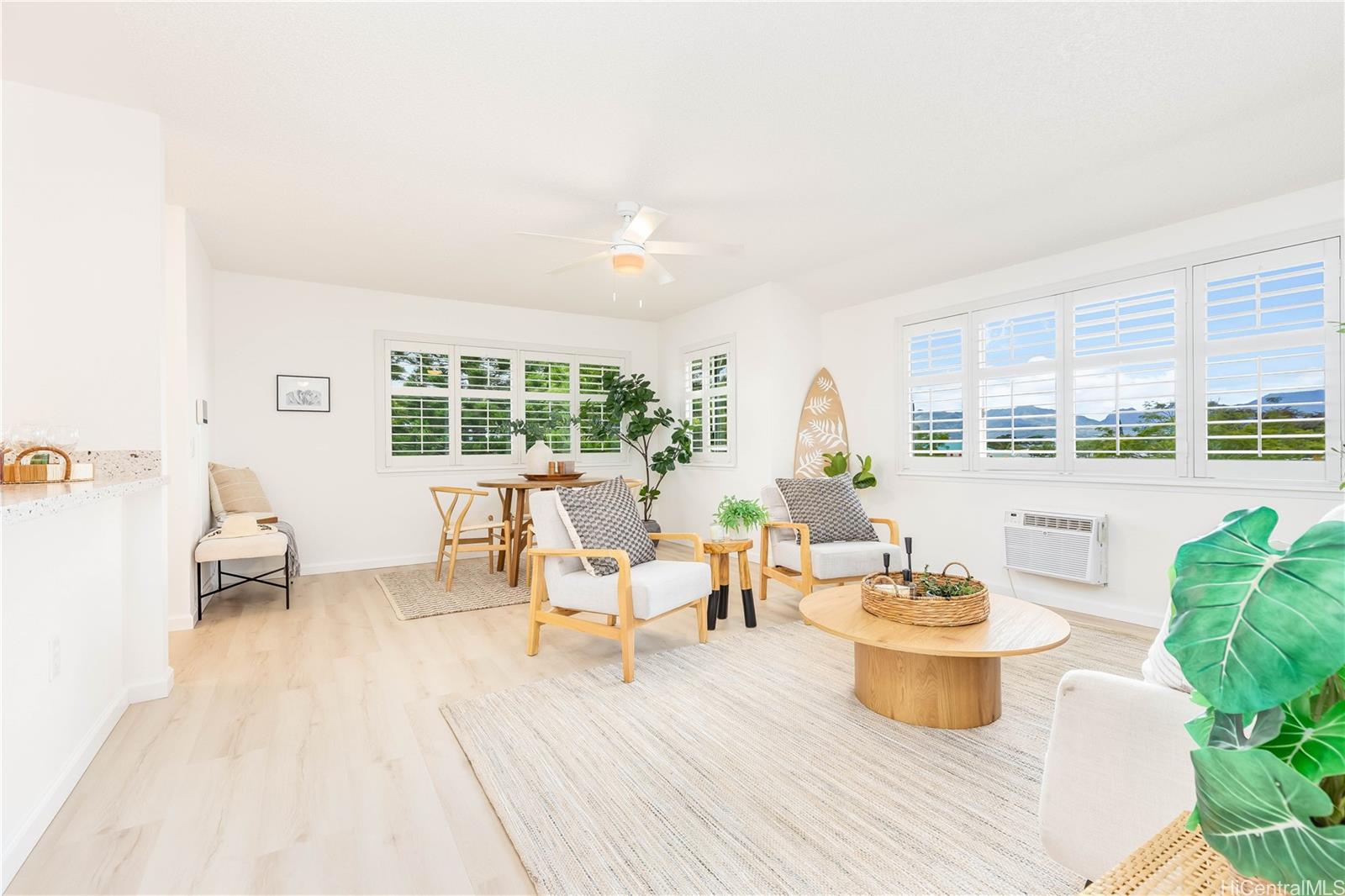 Mililani Town Assoc townhouse # 116, Mililani, Hawaii - photo 4 of 25