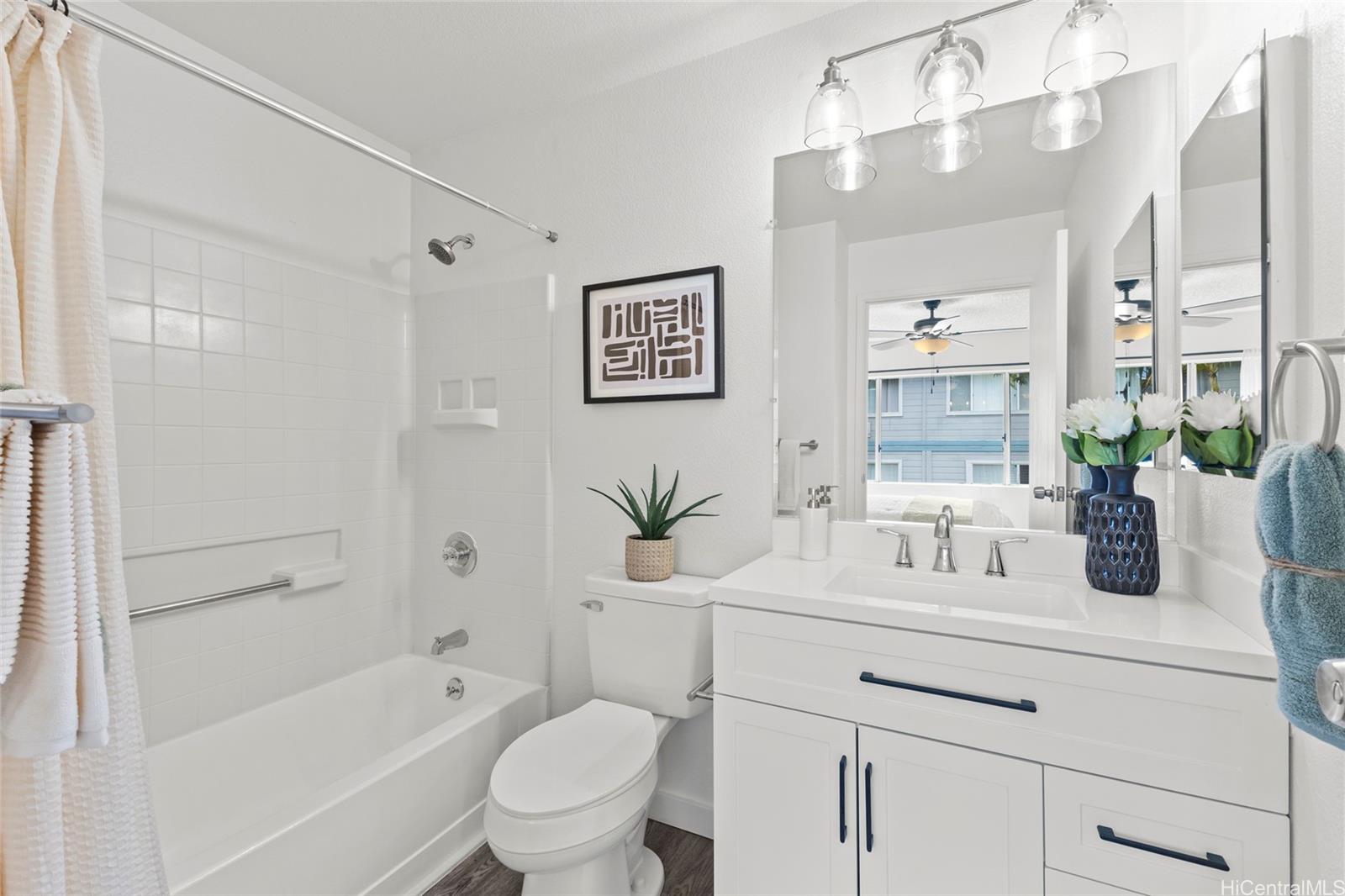 MTA townhouse # 108, Mililani, Hawaii - photo 9 of 11