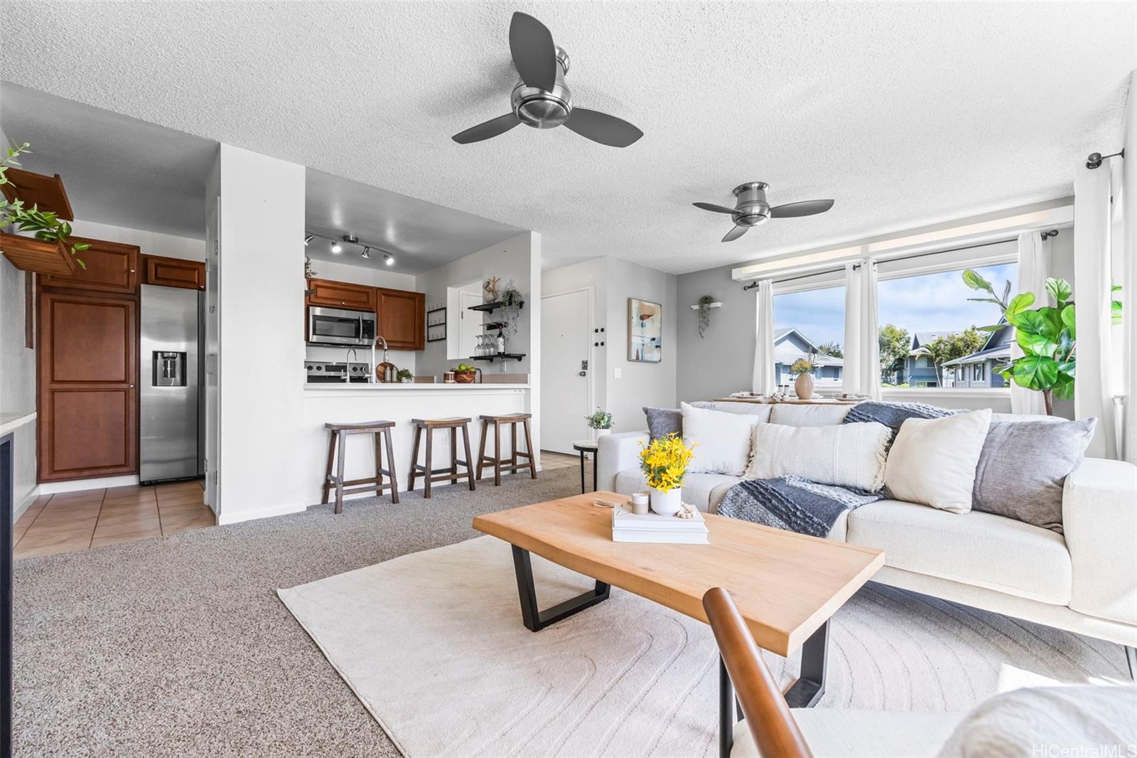 Mililani Town Association townhouse # 124, Mililani, Hawaii - photo 5 of 19