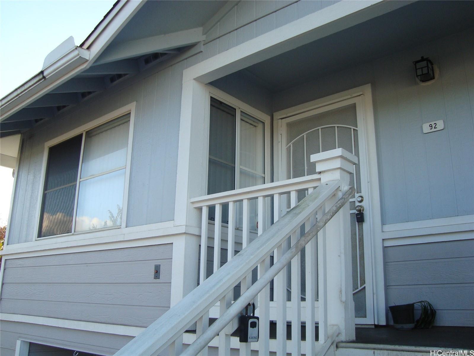 95-1174 Makaikai St Mililani - Rental - photo 2 of 12