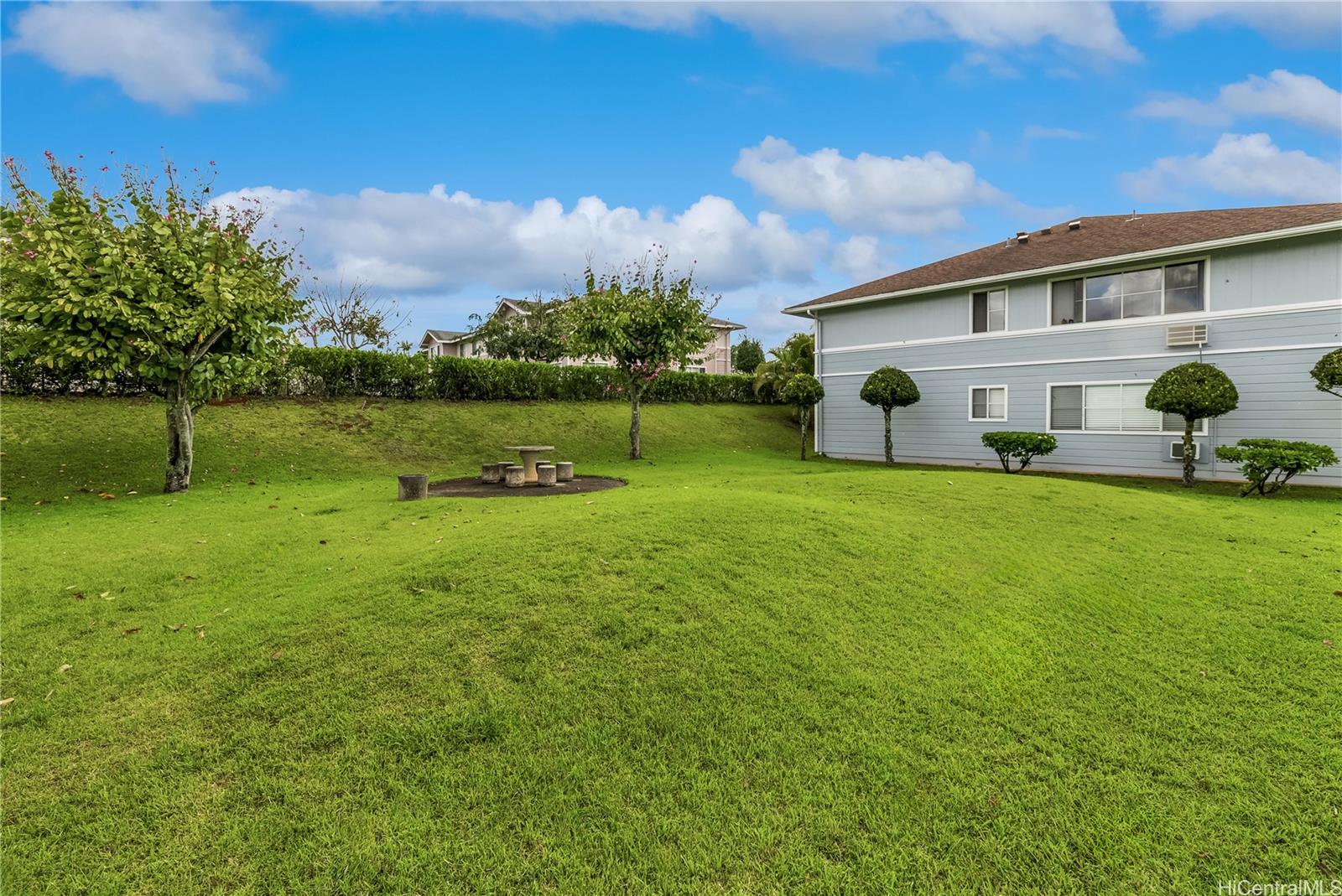 95-1182 Makaikai St townhouse # 52, Mililani, Hawaii - photo 10 of 10