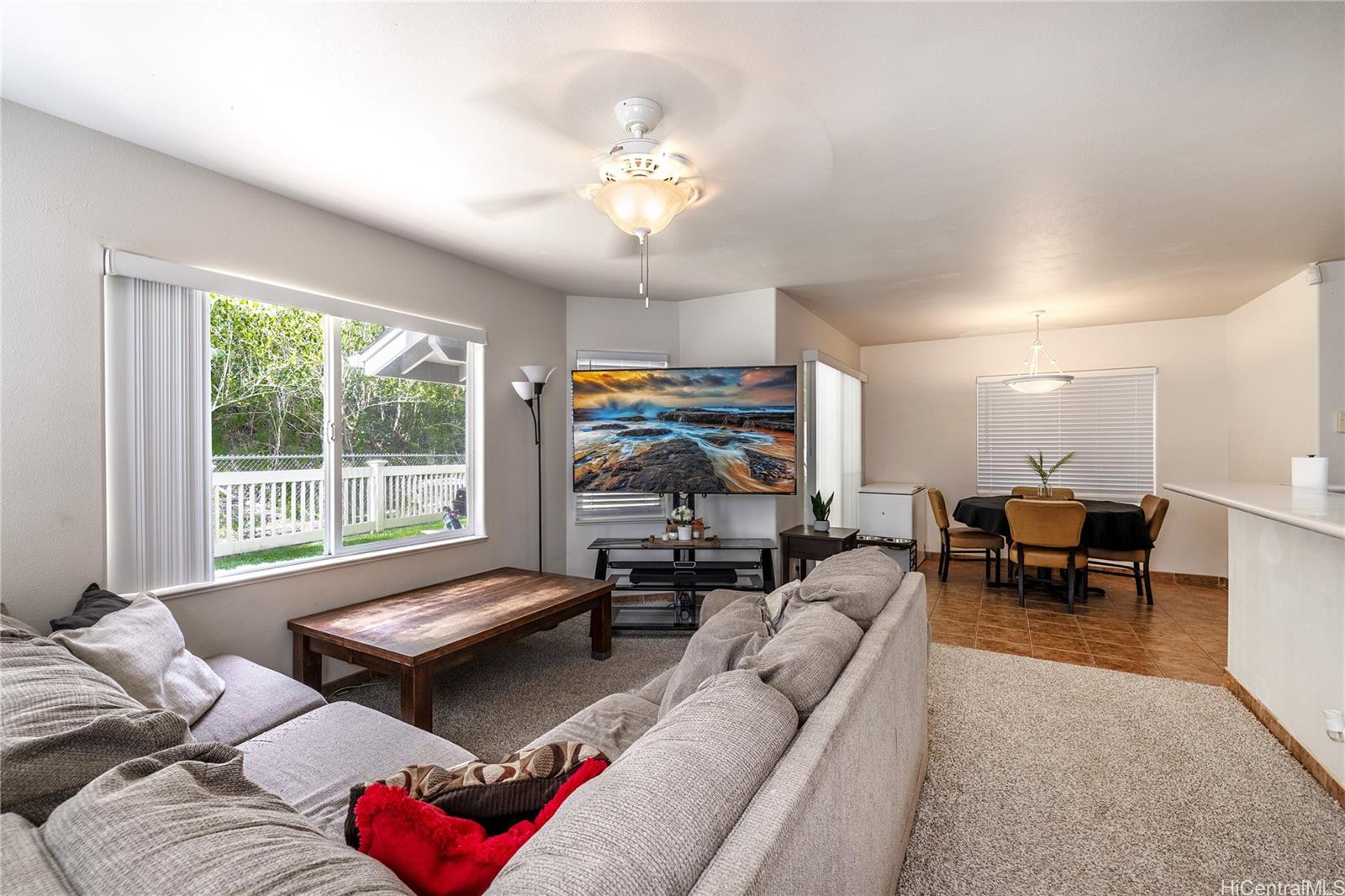 95-1273  Wikao St Launani Valley, Central home - photo 4 of 12