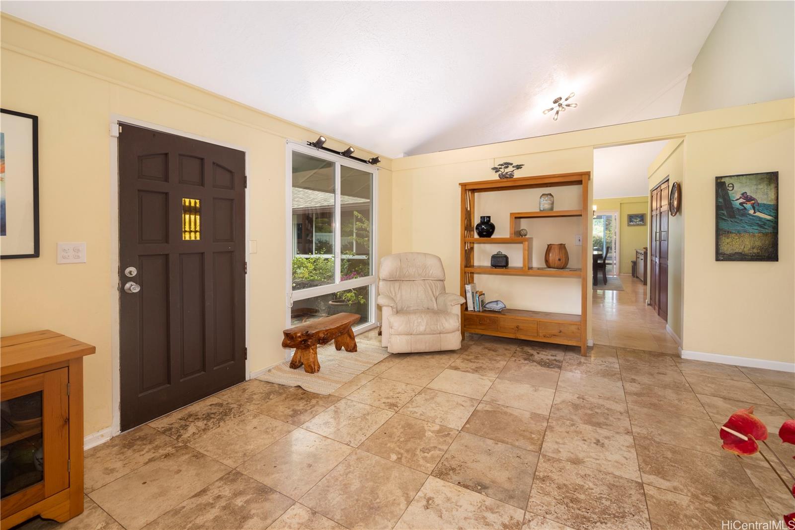 95-129  Ikawelani Place Mililani Area, Central home - photo 5 of 25