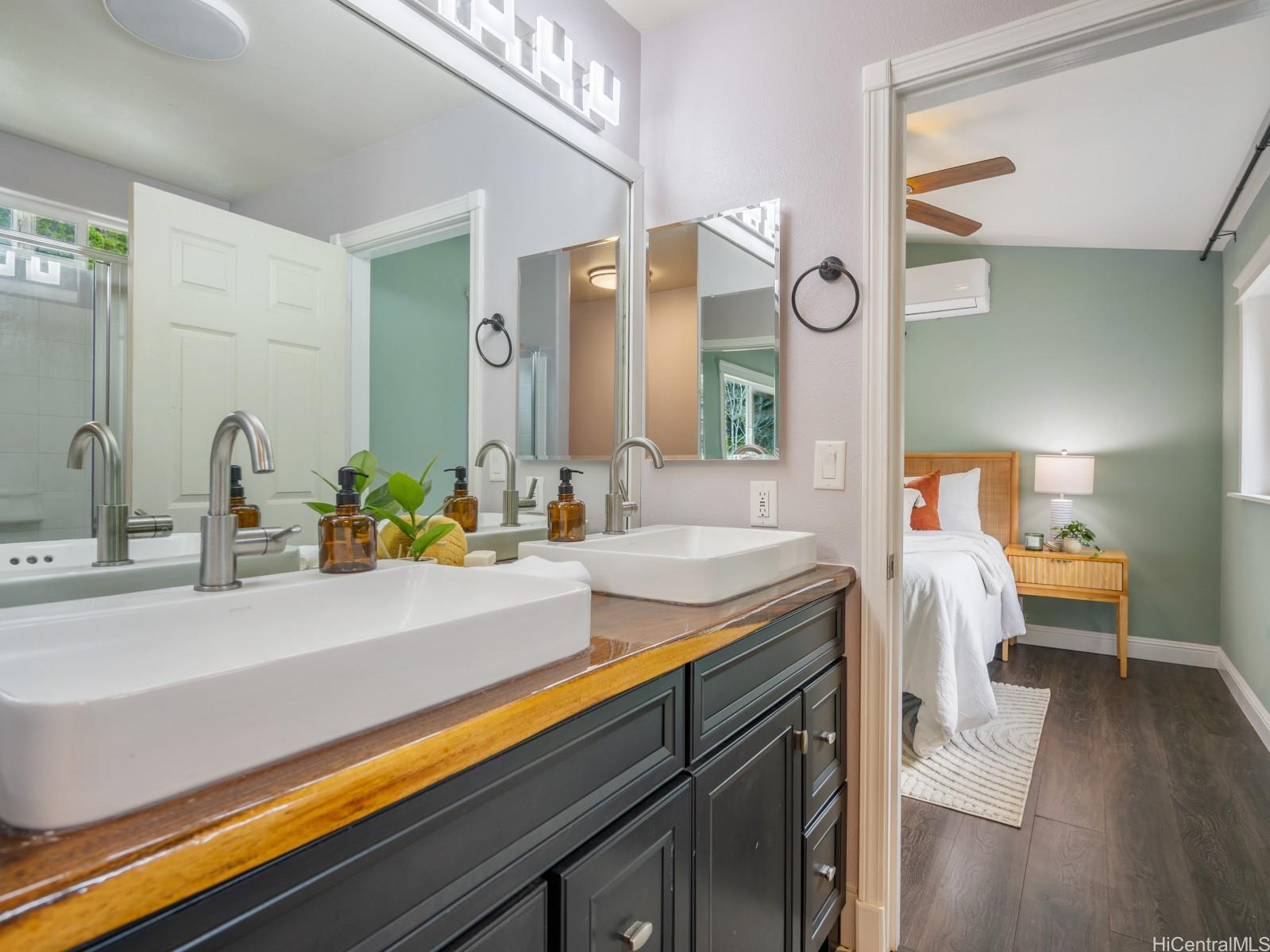 95-1298  Wikao Street Launani Valley, Central home - photo 12 of 22