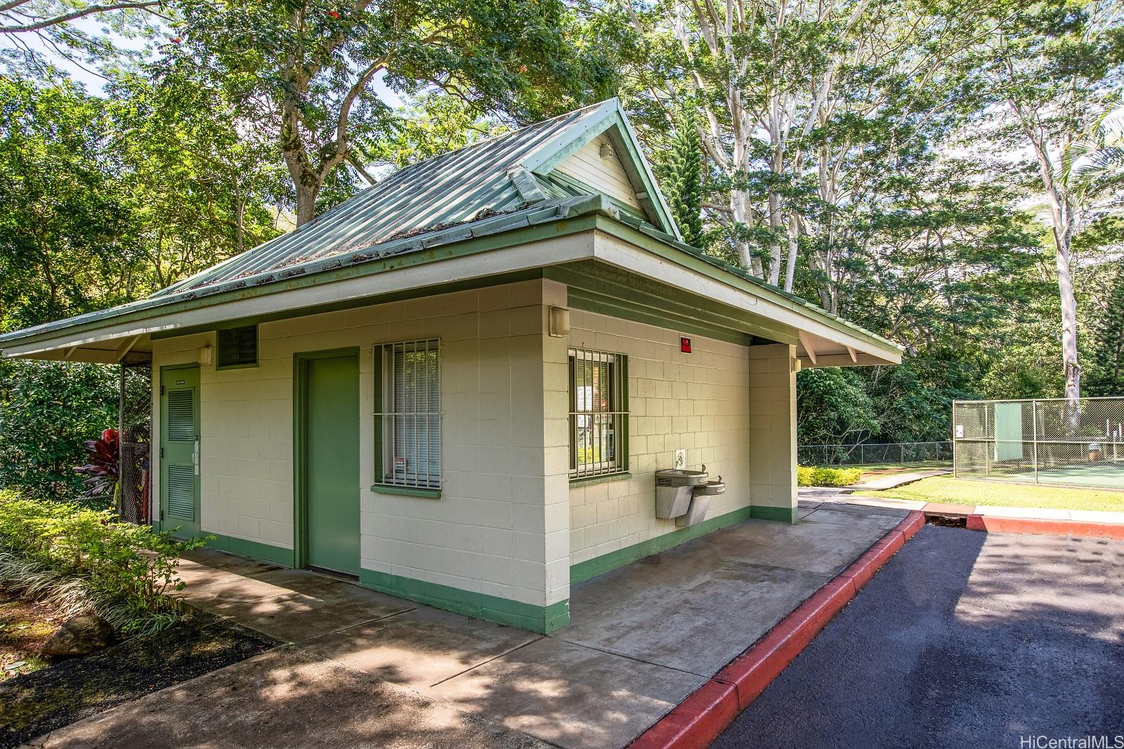 95-1315  Wikao Street Launani Valley, Central home - photo 10 of 12