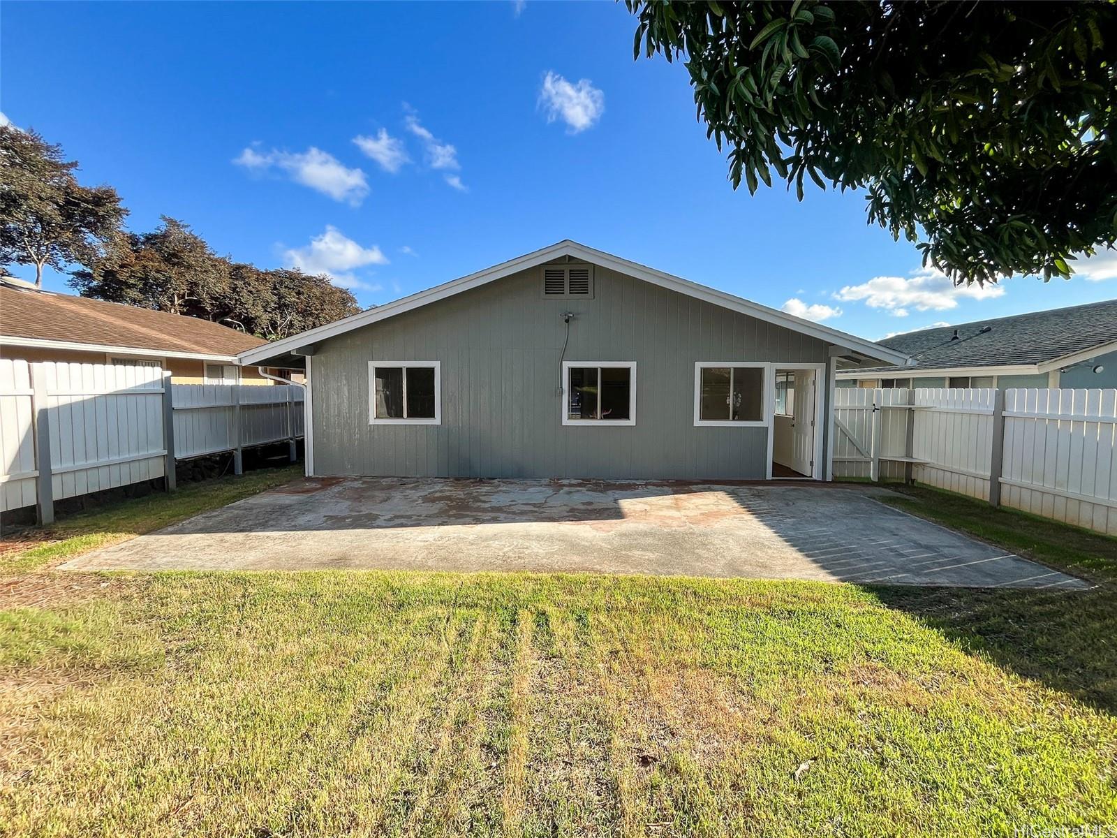 95-135  Hamumu Place Mililani Area, Central home - photo 16 of 18