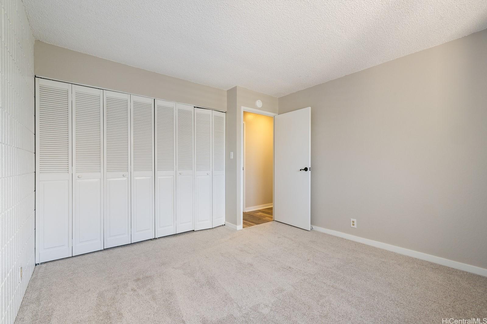 Mililani Town Assoc. townhouse # 127, Mililani, Hawaii - photo 12 of 25