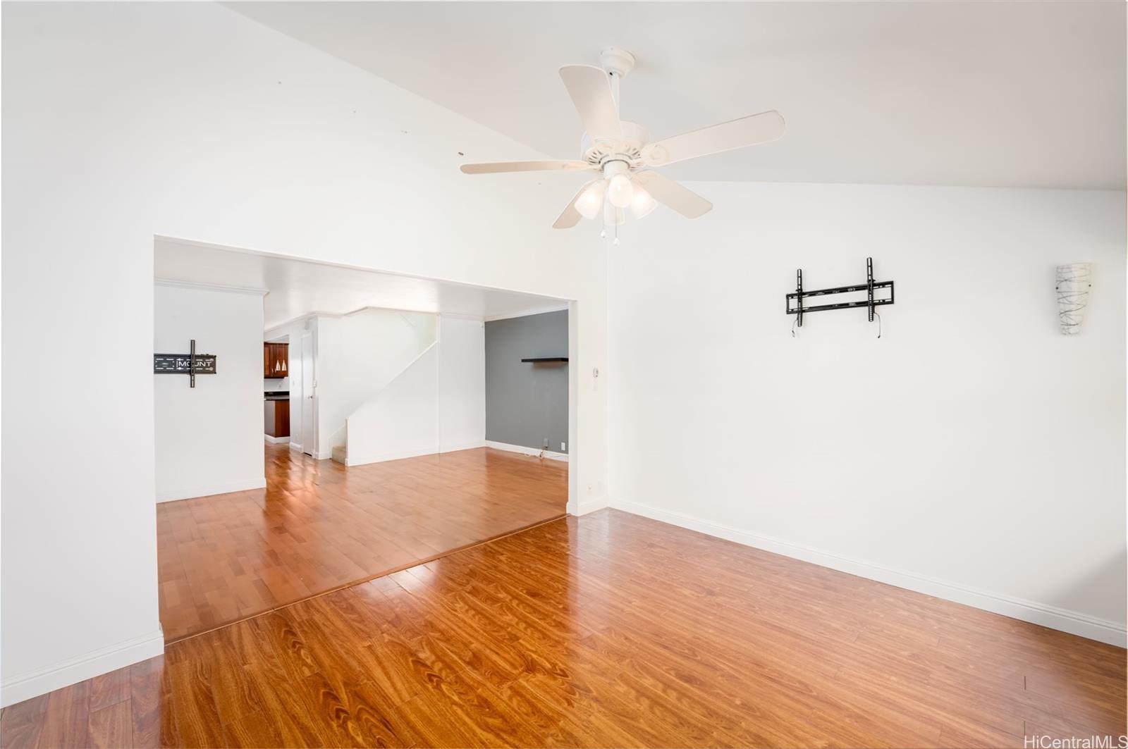 Mililani Town Association townhouse # 251, Mililani, Hawaii - photo 3 of 23