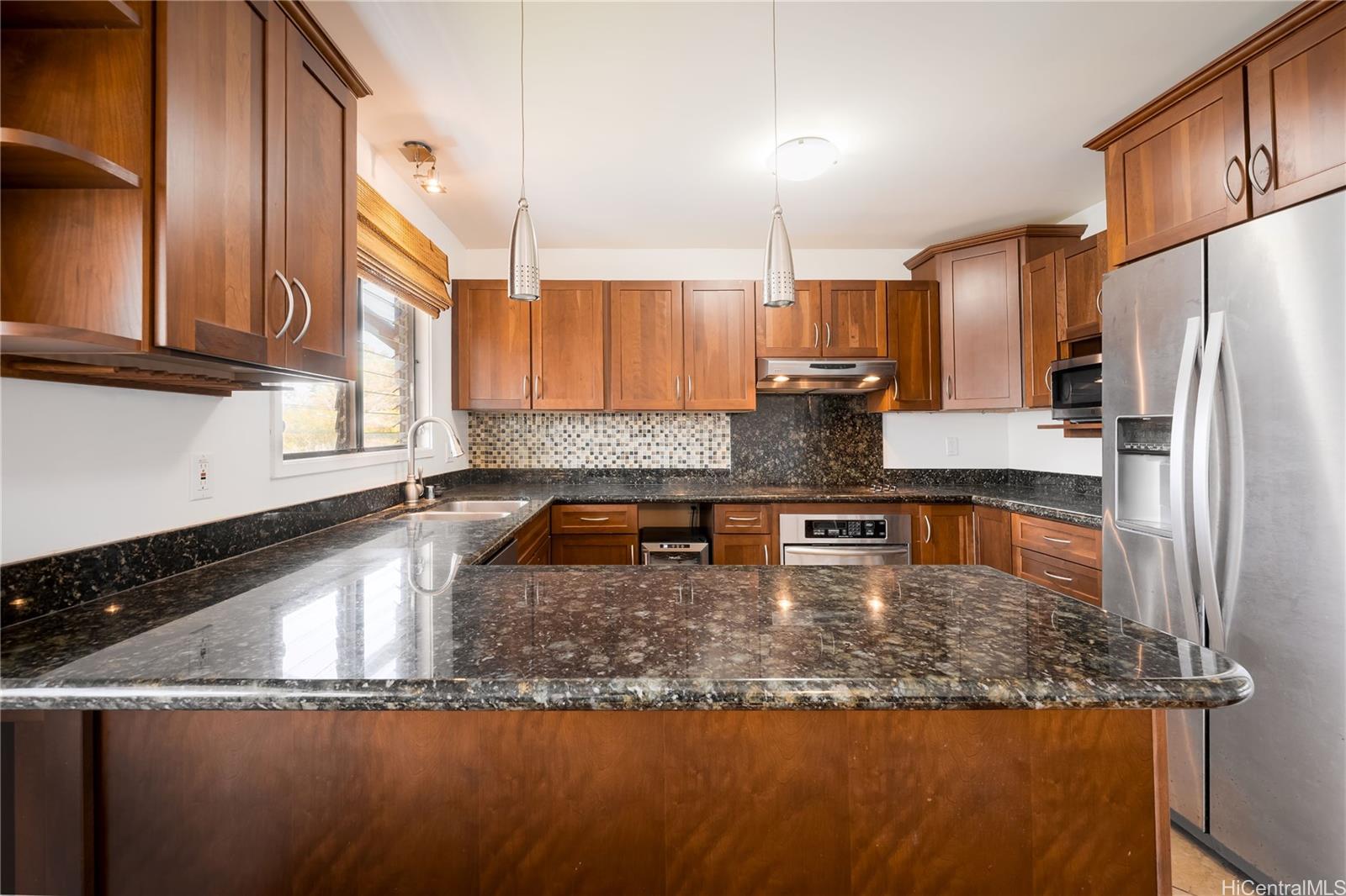 Mililani Town Association townhouse # 251, Mililani, Hawaii - photo 6 of 23