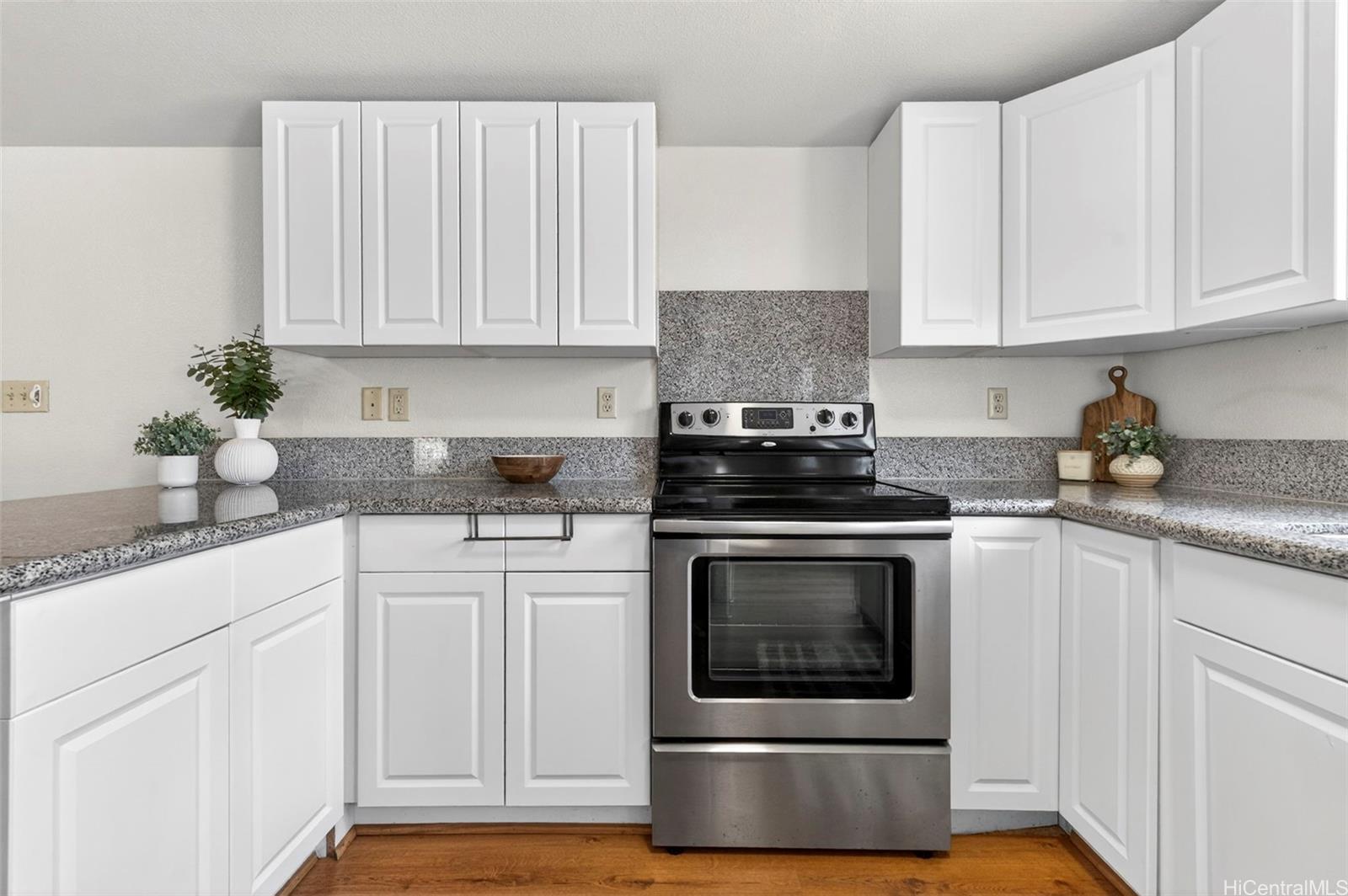 95-145  Wailawa Pl Waipio Acres/waikalani Woodlands, Central home - photo 9 of 25