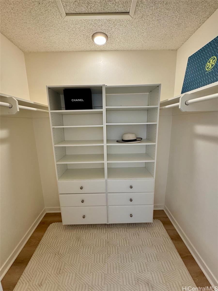 Mililani Town Assoc townhouse # 256, Mililani, Hawaii - photo 5 of 11