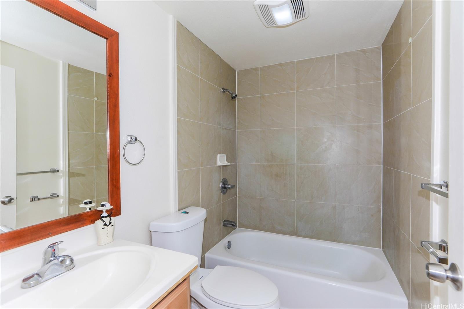 95-152  Waimakua Dr Waipio Acres/waikalani Woodlands, Central home - photo 10 of 25