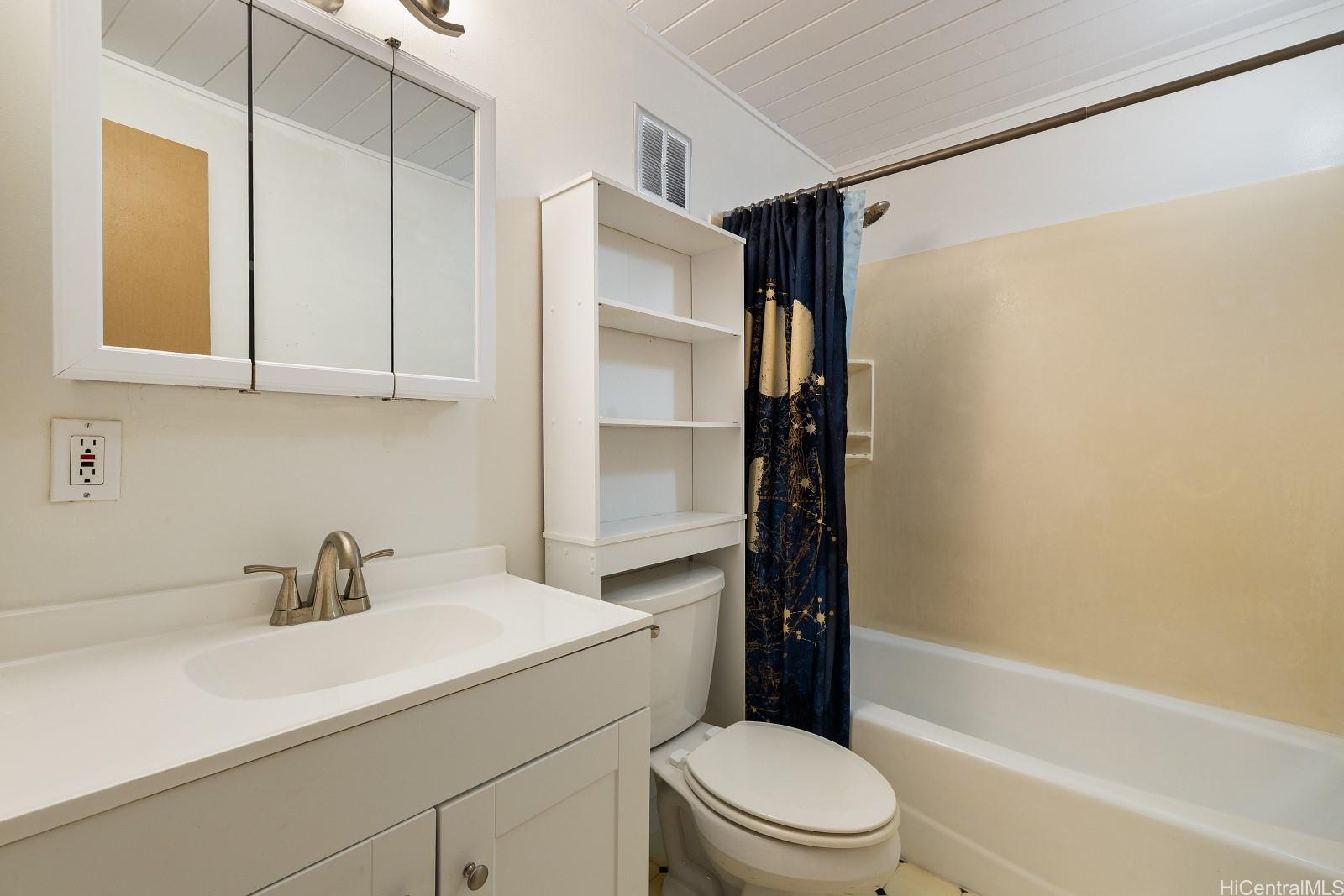 MTA townhouse # 43, Mililani, Hawaii - photo 13 of 17