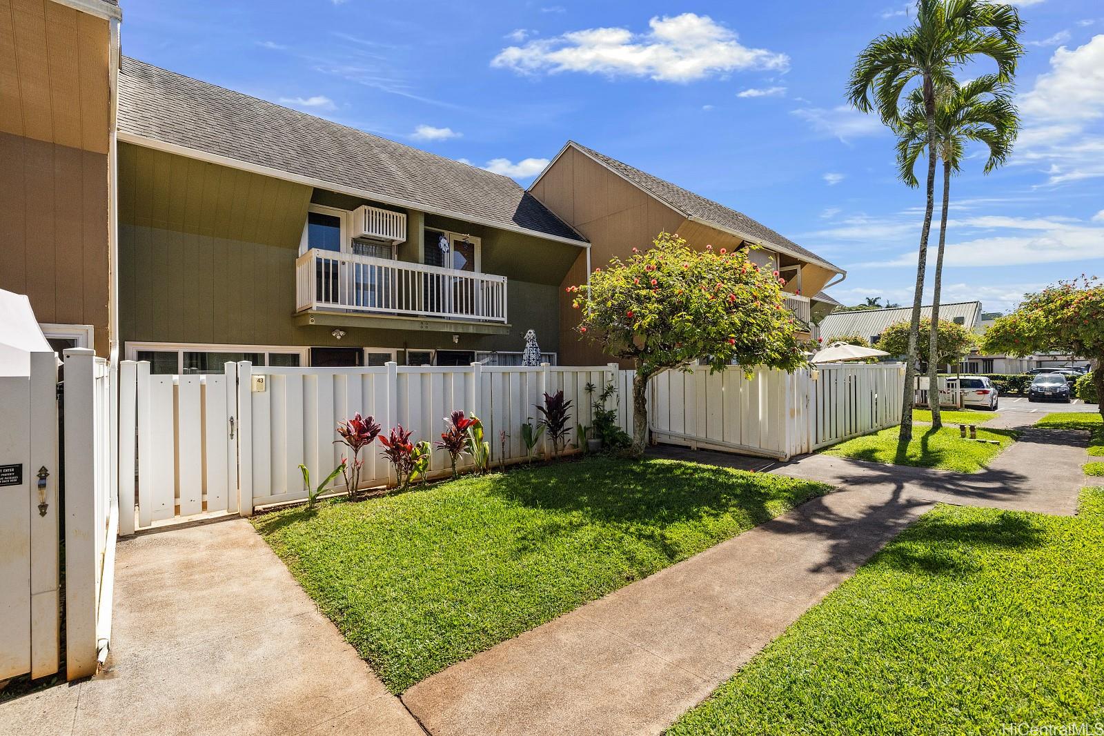 MTA townhouse # 43, Mililani, Hawaii - photo 14 of 17