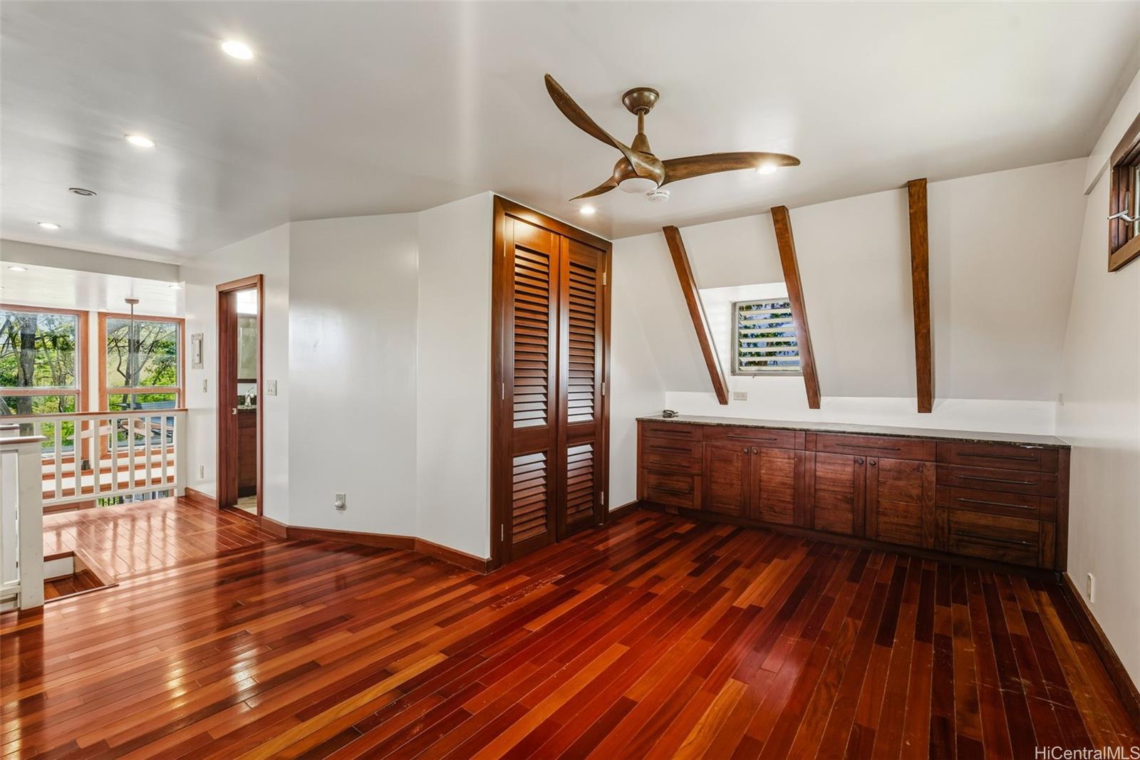 95-170  Waikalani Drive Waipio Acres/waikalani Woodlands, Central home - photo 20 of 25