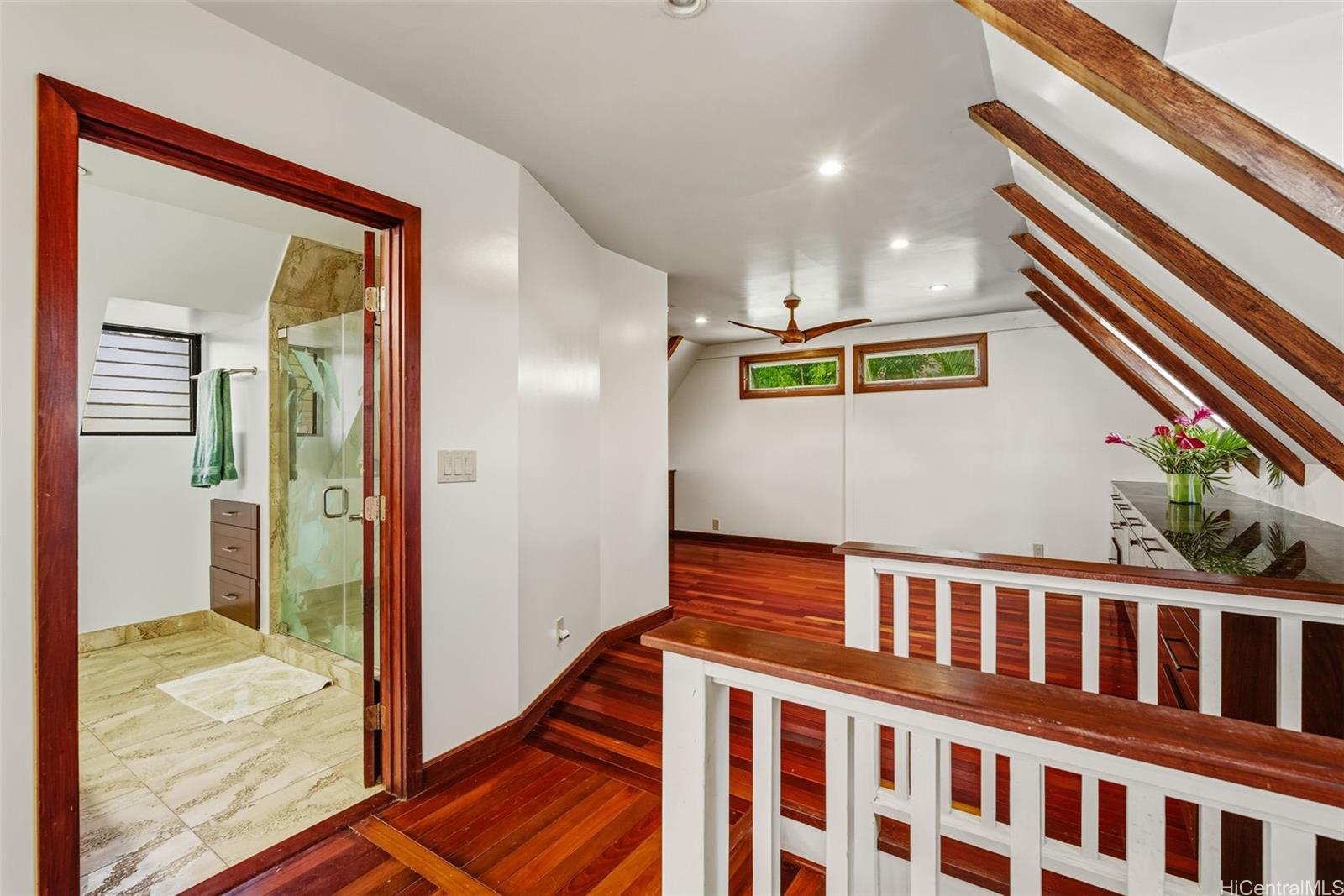 95-170  Waikalani Drive Waipio Acres/waikalani Woodlands, Central home - photo 21 of 25