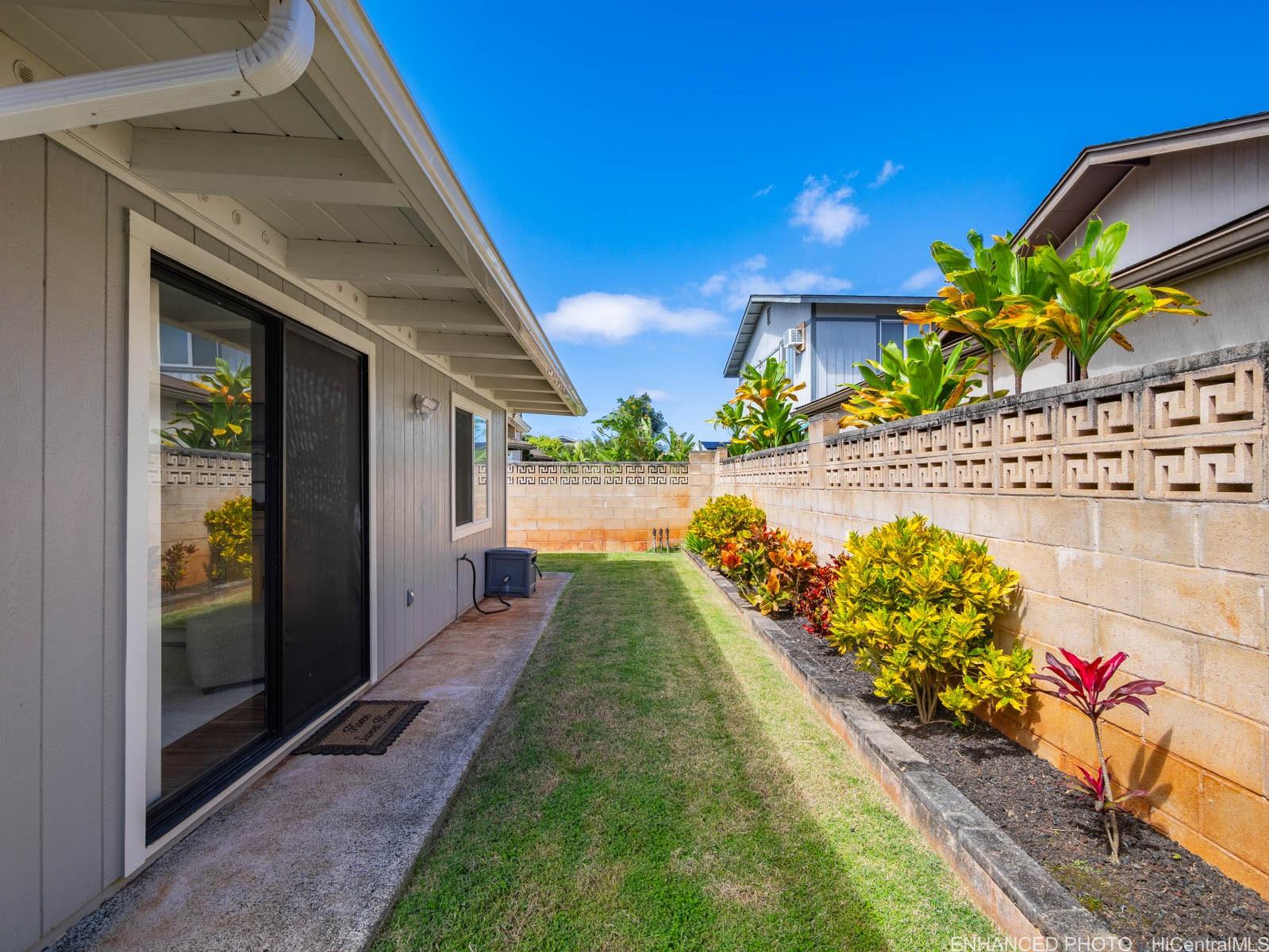 95-197  Lelewalo Street Mililani Area, Central home - photo 25 of 25