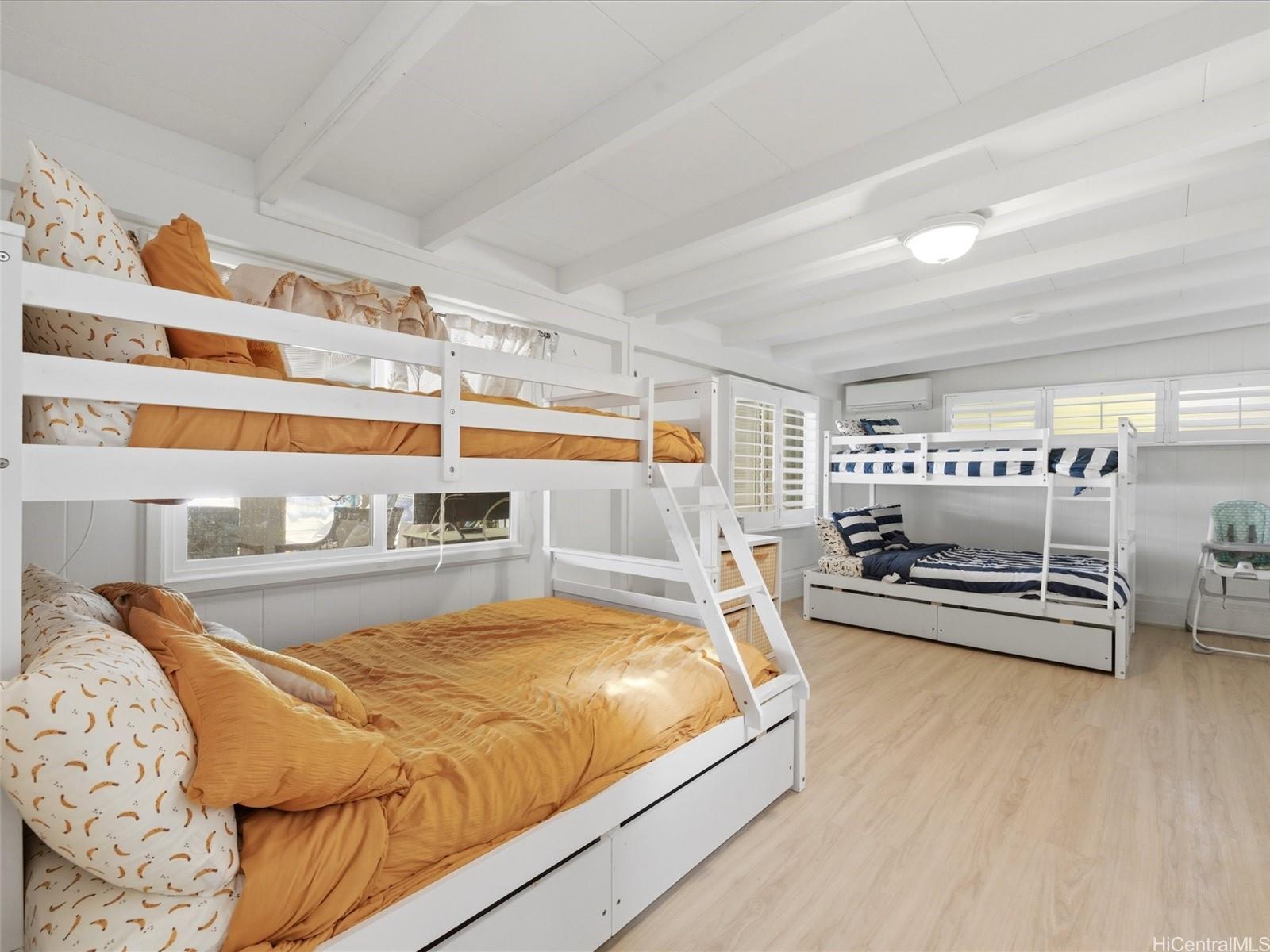 952  Holoholo Street Enchanted Lake, Kailua home - photo 13 of 25