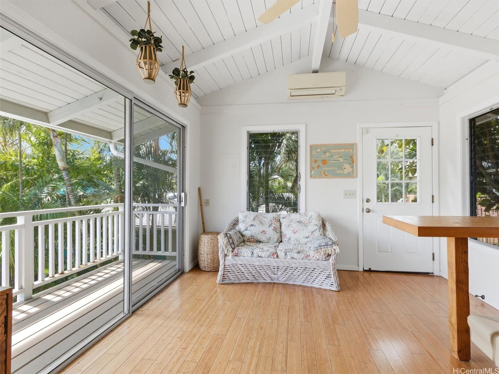 952  Holoholo Street Enchanted Lake, Kailua home - photo 18 of 25