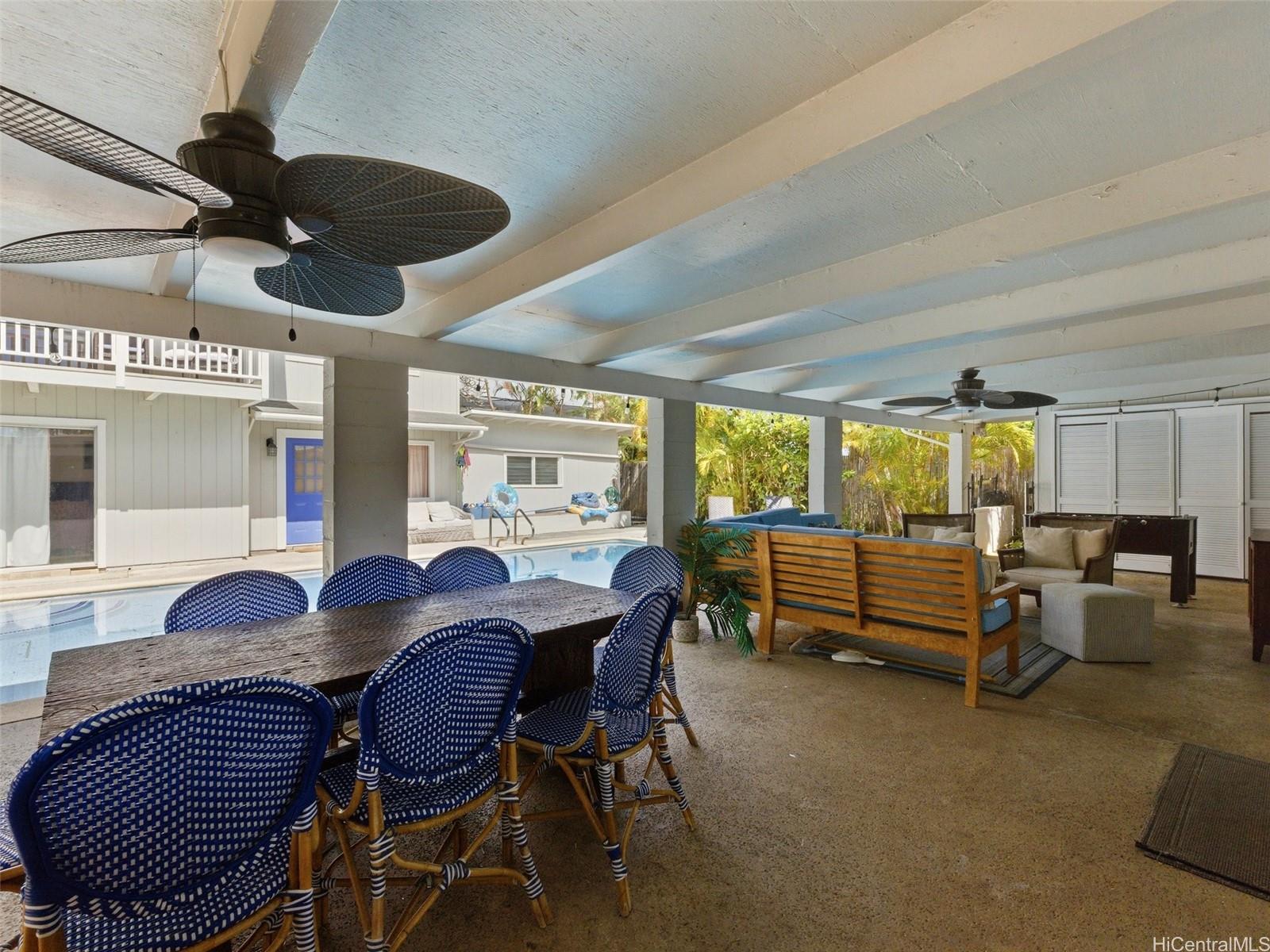 952  Holoholo Street Enchanted Lake, Kailua home - photo 4 of 25