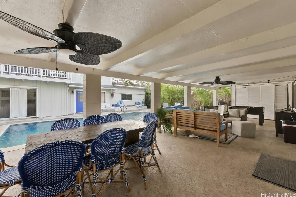 952  Holoholo Street Enchanted Lake, Kailua home - photo 4 of 25