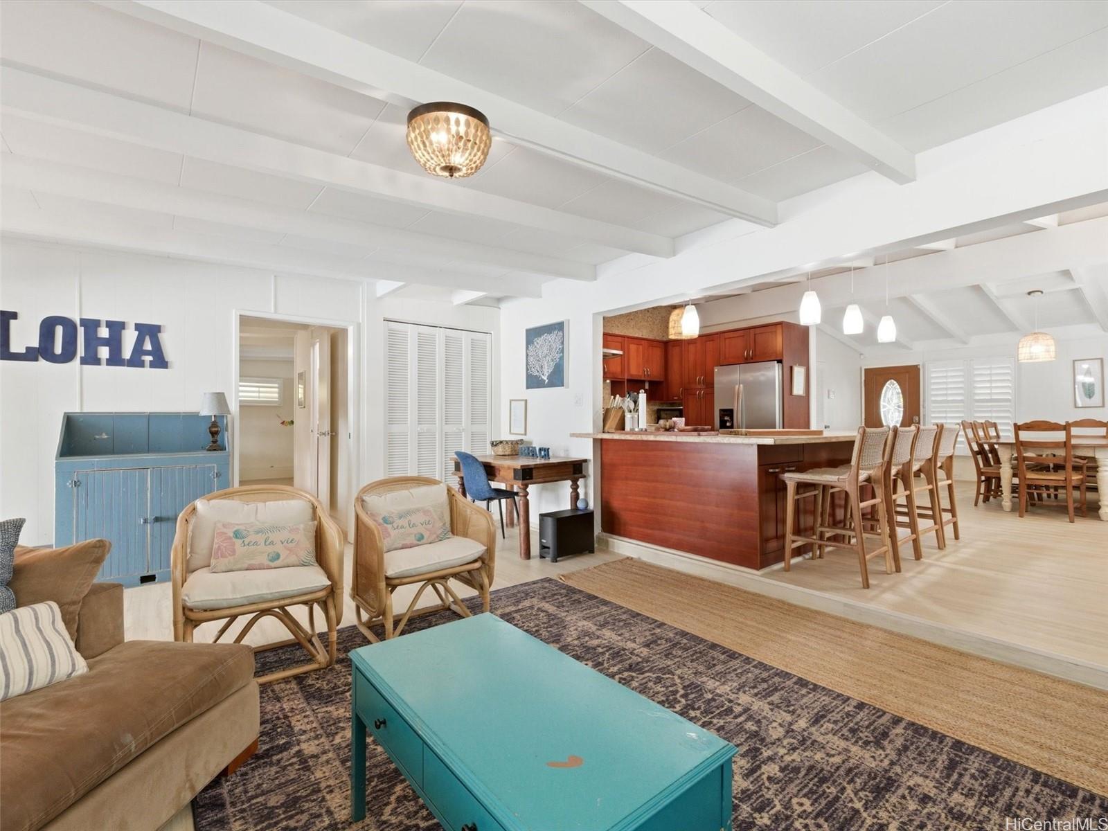 952  Holoholo Street Enchanted Lake, Kailua home - photo 6 of 25