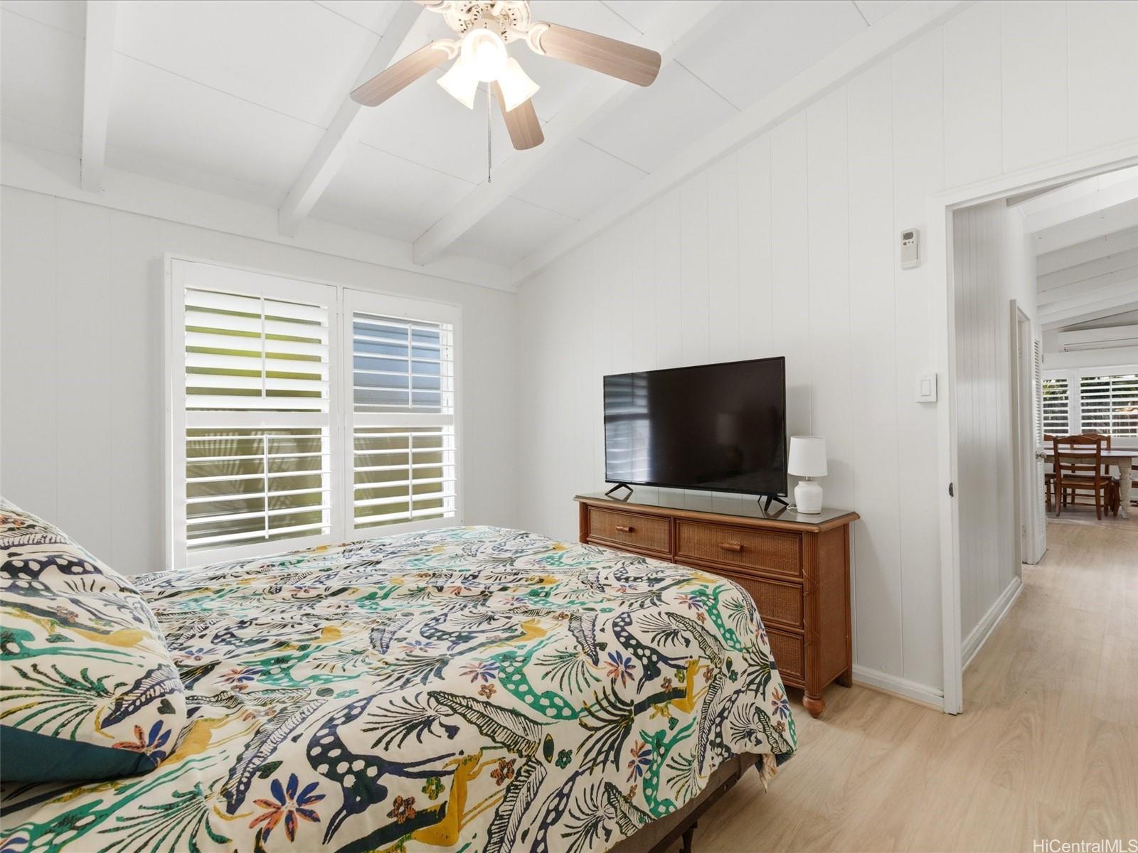 952  Holoholo Street Enchanted Lake, Kailua home - photo 9 of 25