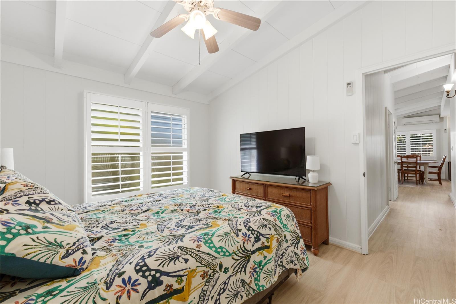 952  Holoholo Street Enchanted Lake, Kailua home - photo 9 of 25