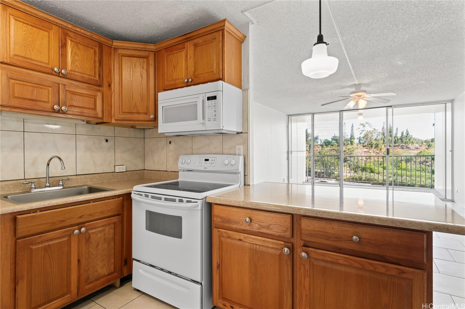 Cathedral Pt-Melemanu condo # C703, Mililani, Hawaii - photo 2 of 25