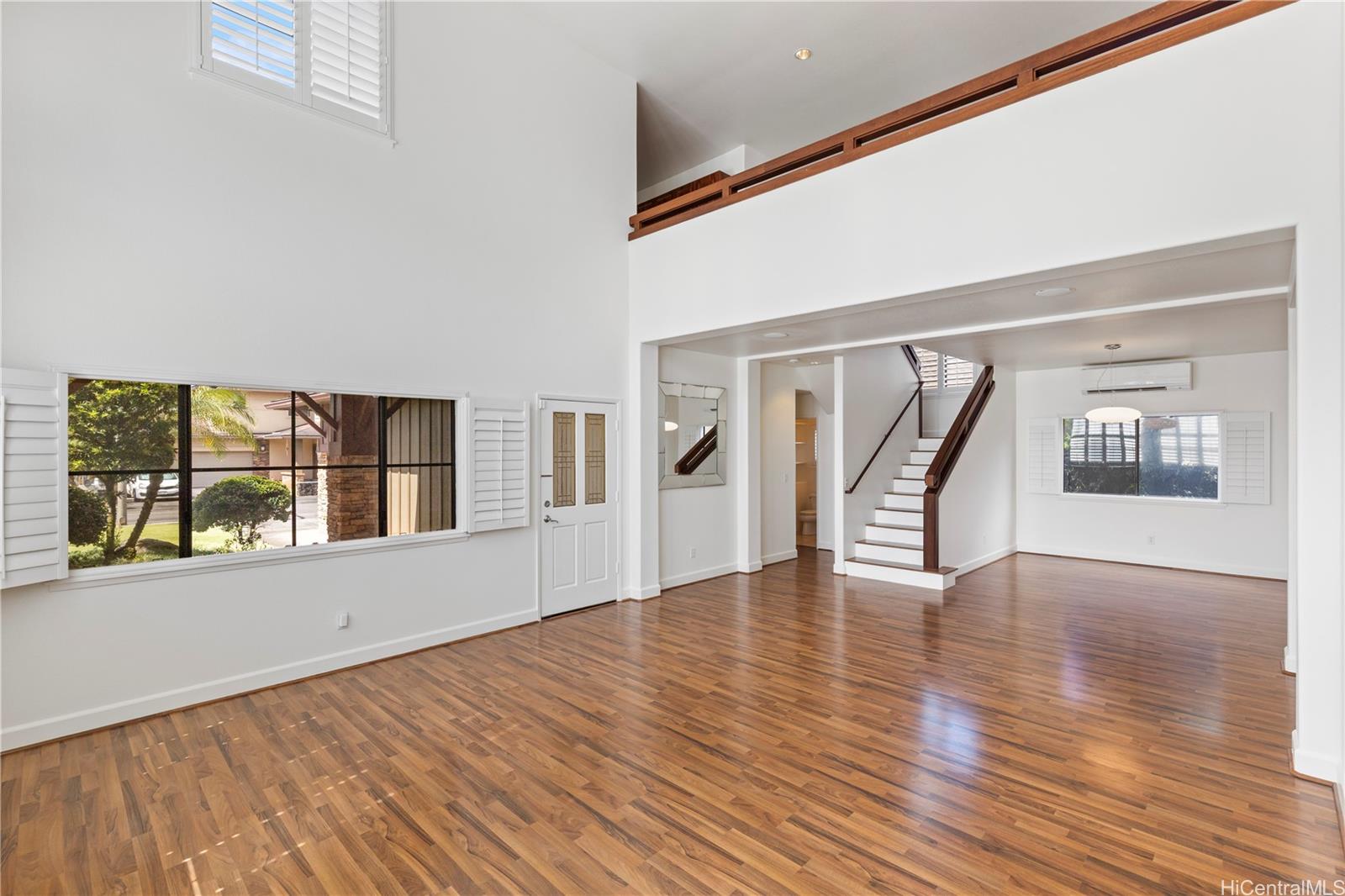 95-204  Haunone Place Mililani Mauka, Central home - photo 2 of 25