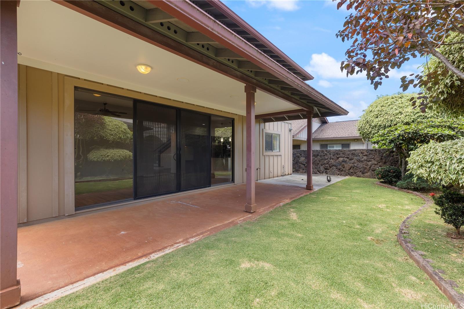 95-204  Haunone Place Mililani Mauka, Central home - photo 24 of 25