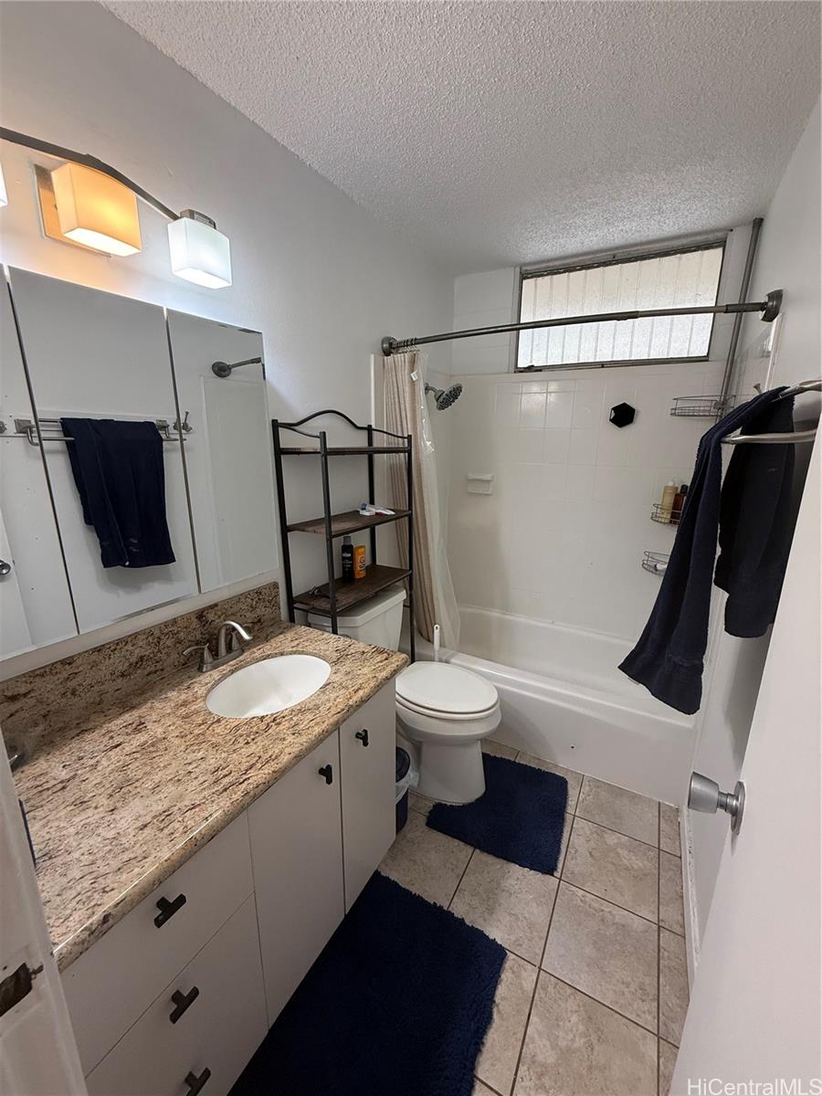 95-2047 Waikalani Place townhouse # D206, Mililani, Hawaii - photo 7 of 12