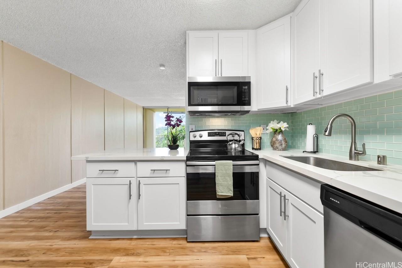 Ridgecrest-Melemanu condo # D205, Mililani, Hawaii - photo 2 of 21