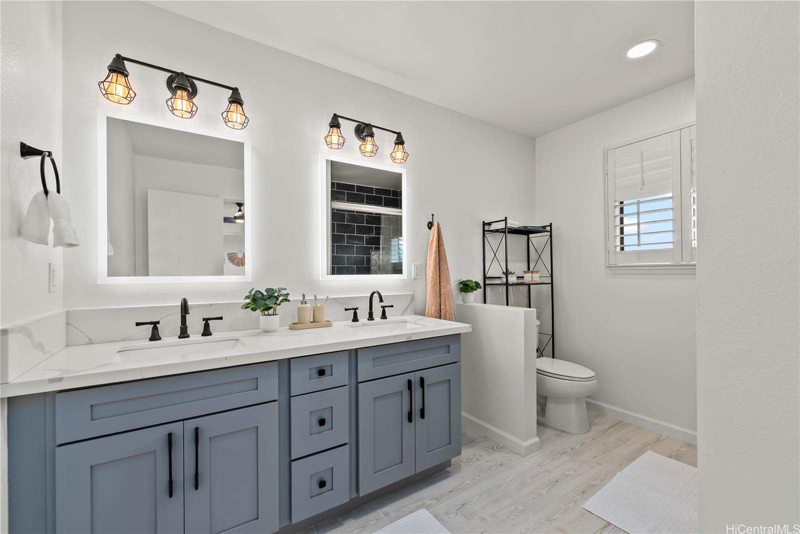 95-205  Kemu Place Mililani Mauka, Central home - photo 19 of 25