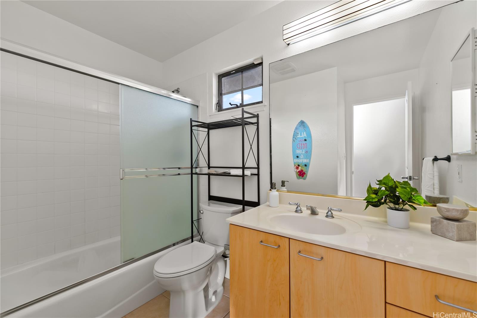 95-205  Kemu Place Mililani Mauka, Central home - photo 22 of 25