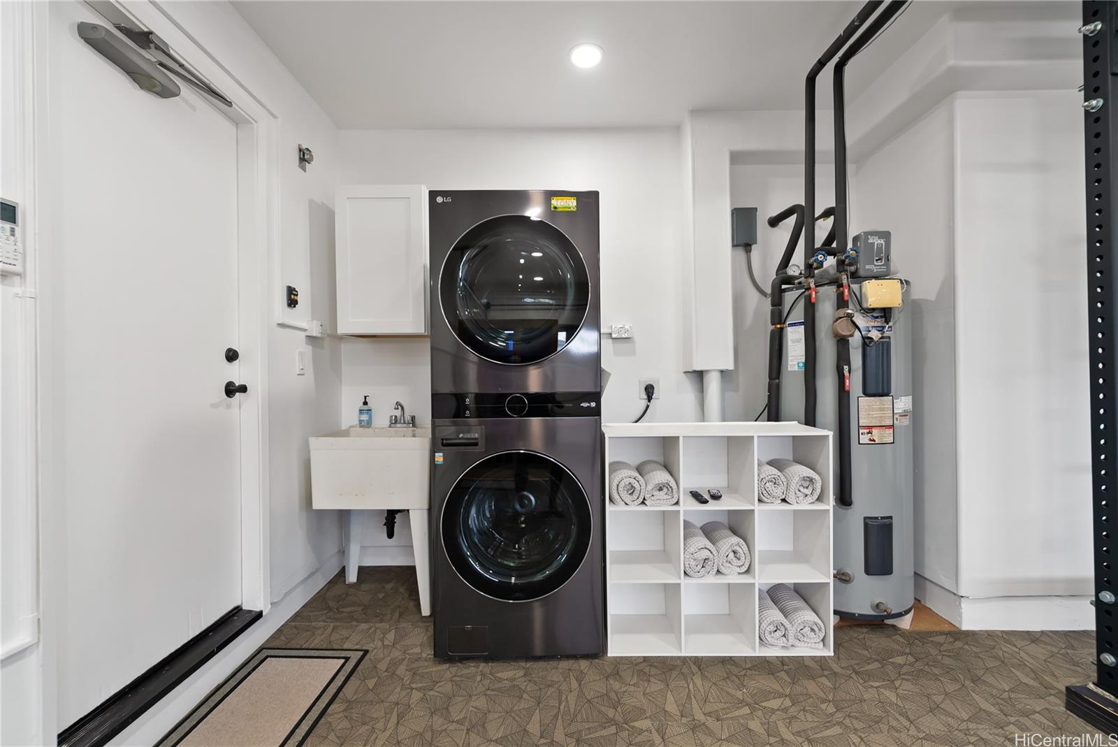 95-205  Kemu Place Mililani Mauka, Central home - photo 24 of 25