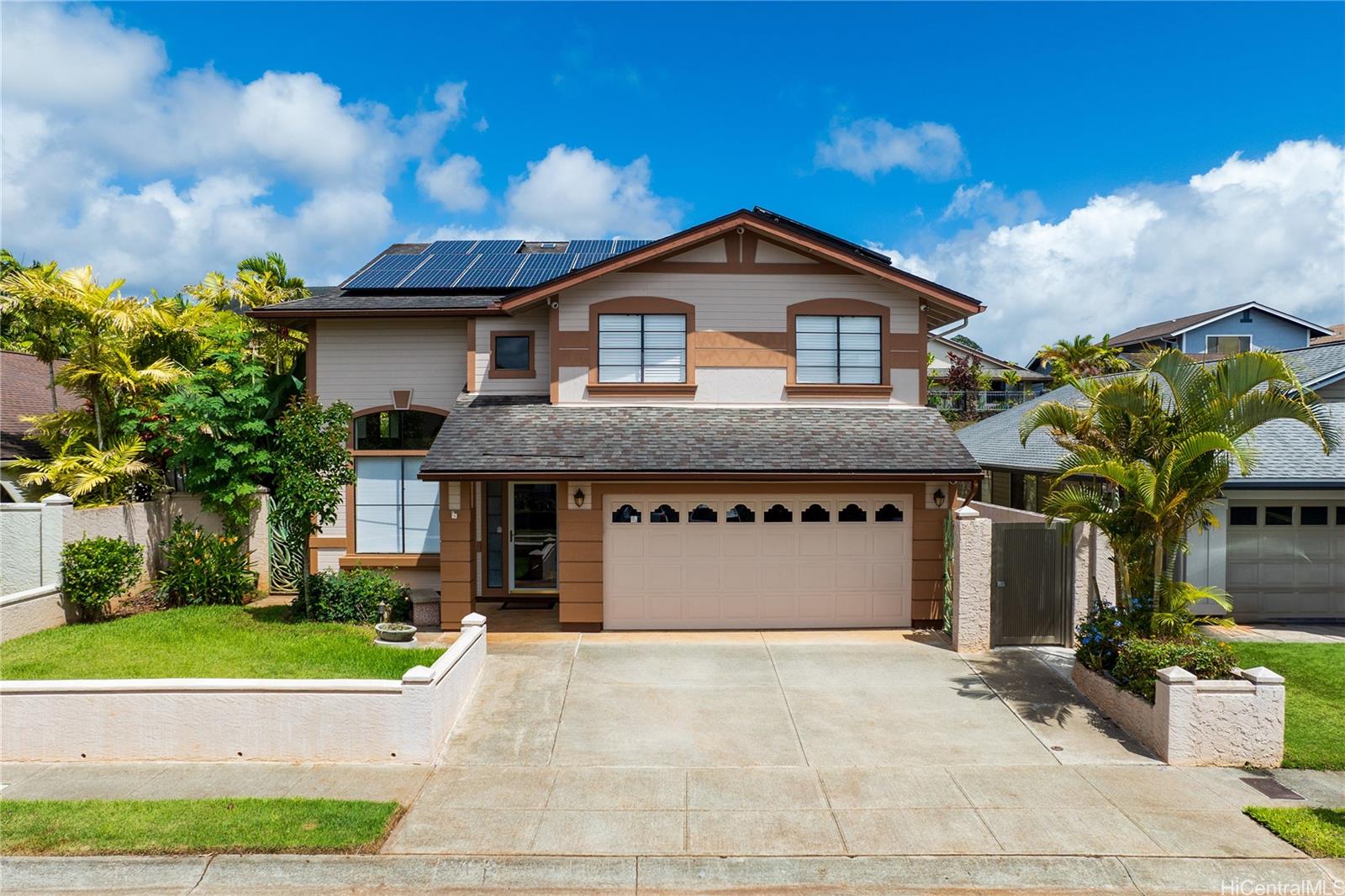 95-210  Kuauna Place Mililani Mauka,  home - photo 1 of 25