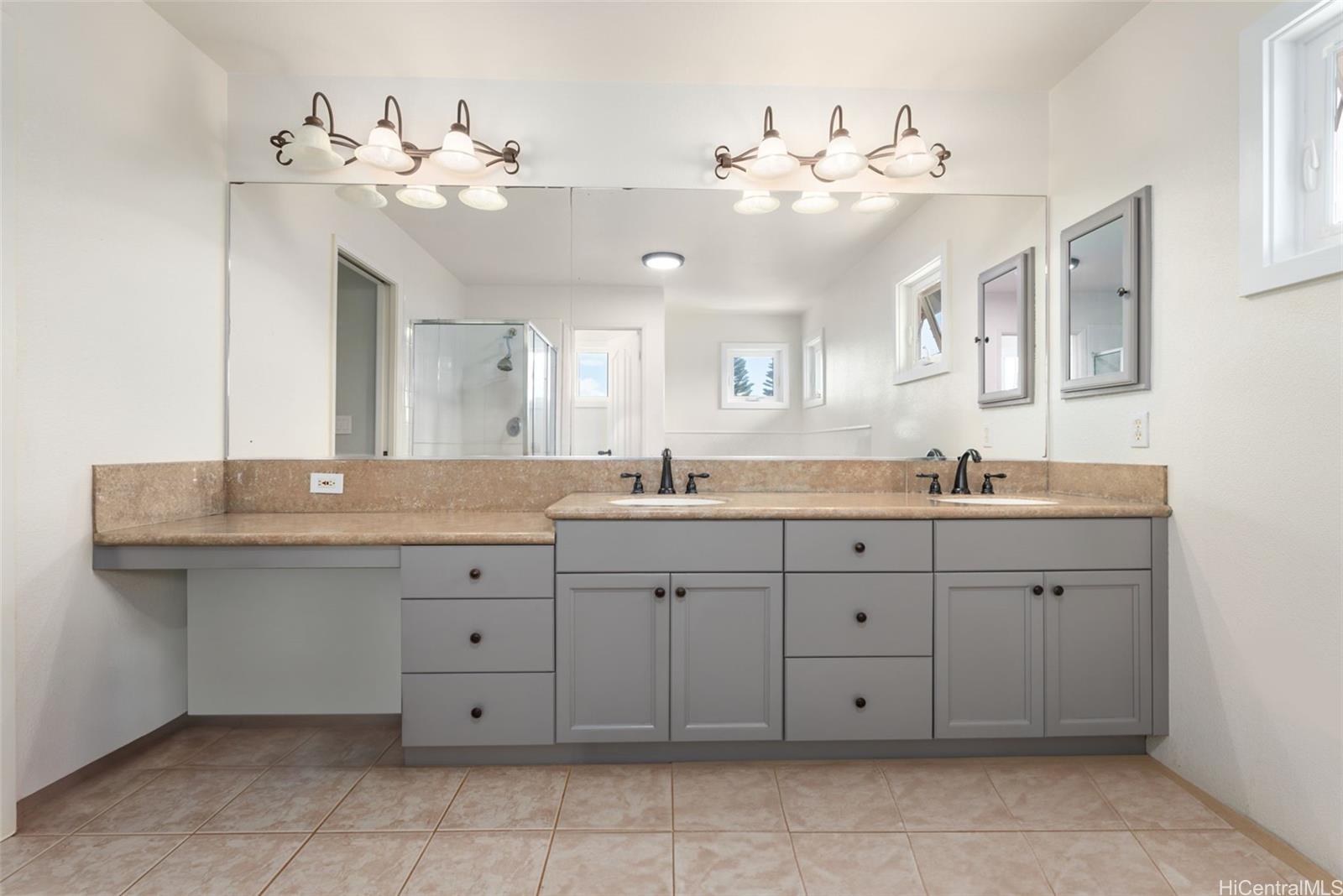 95-212 Haalilo Pl Mililani - Rental - photo 16 of 25