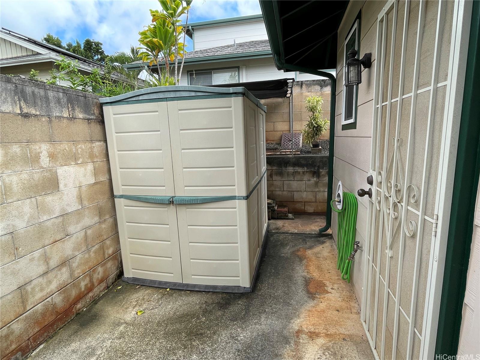 95-225  Kahele Pl Mililani Mauka, Central home - photo 22 of 25