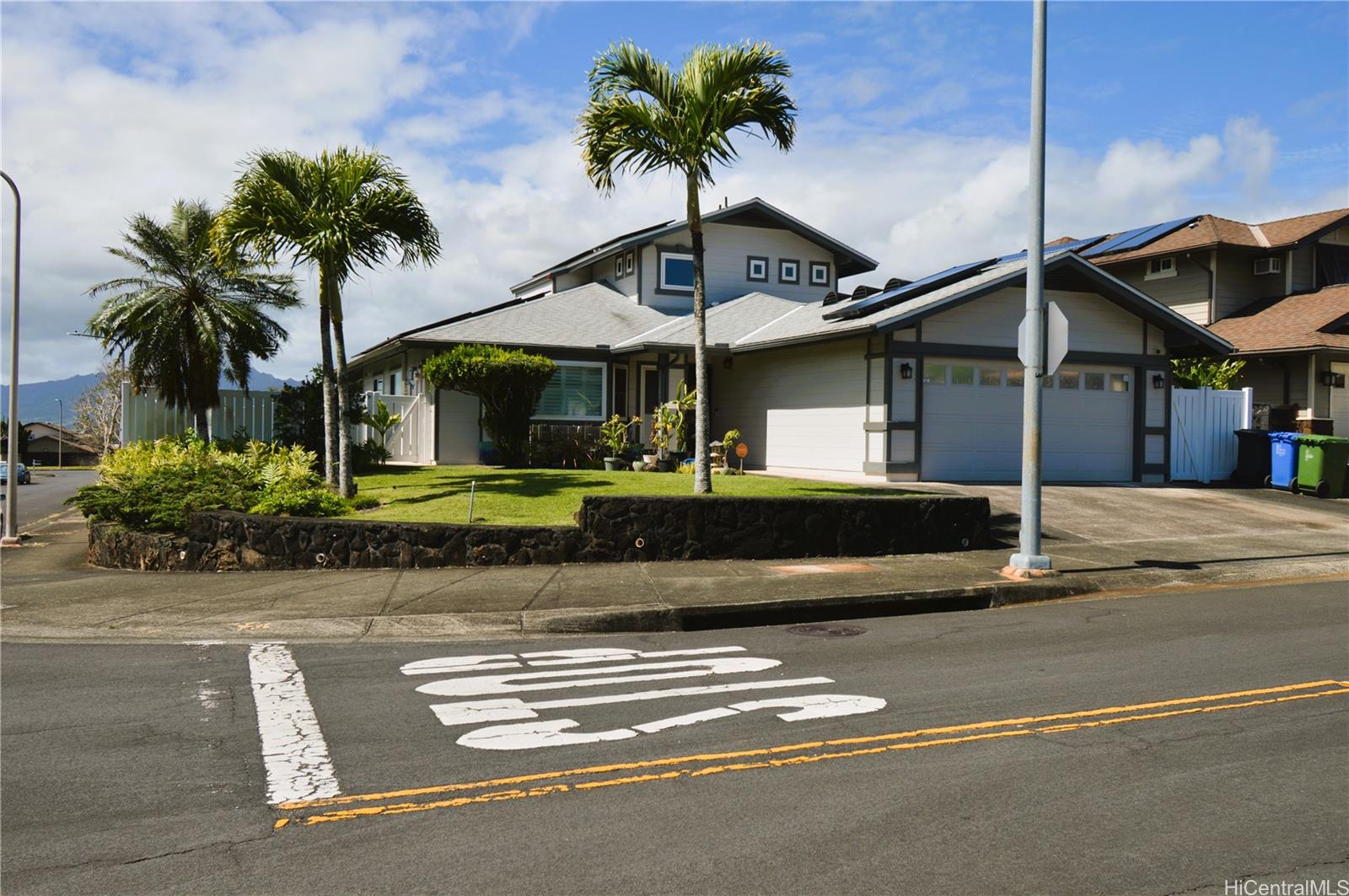 95225 Kuanoni Place Mililani Hawaii Rental